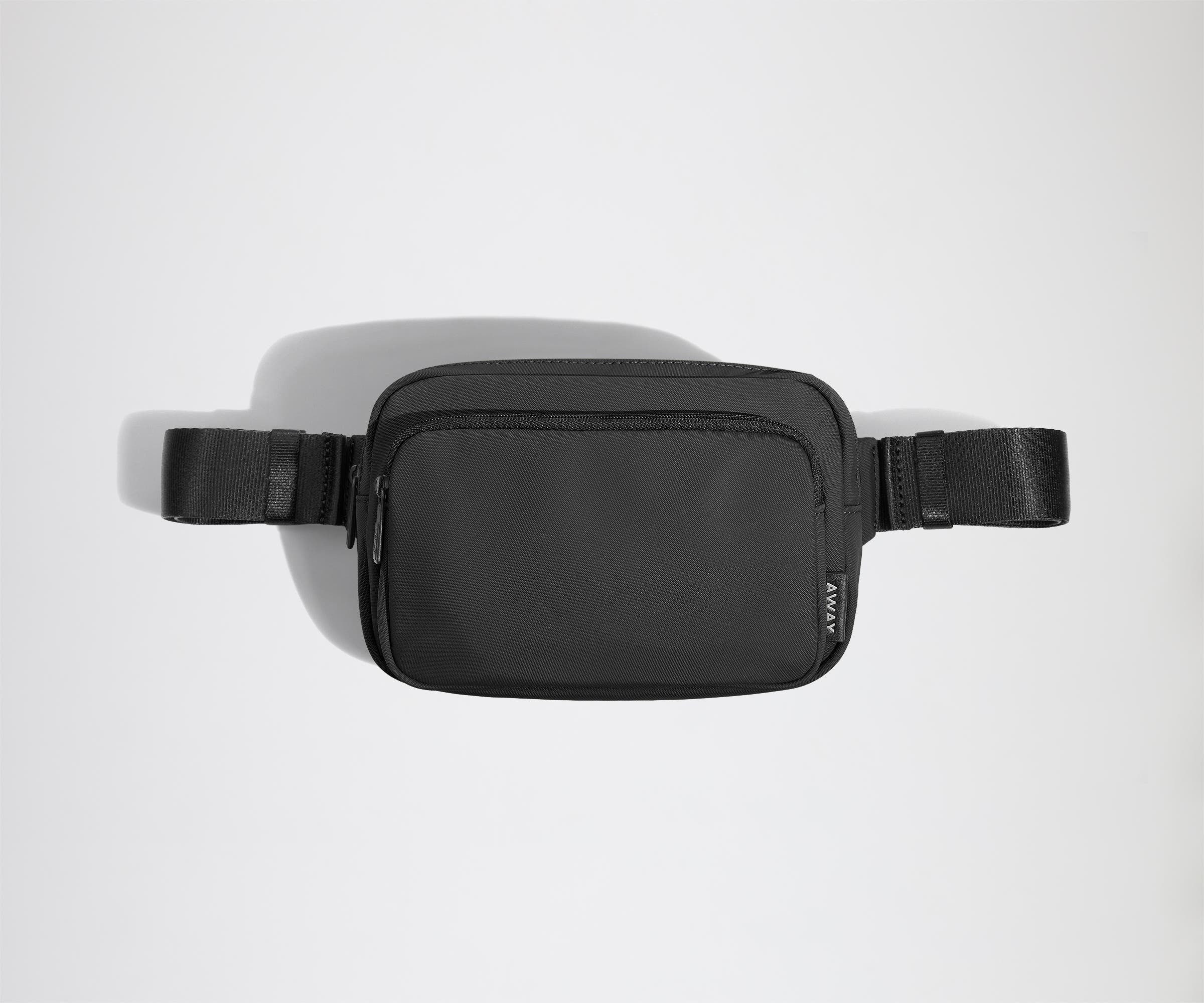 Small Everywhere Sling in Jet Black