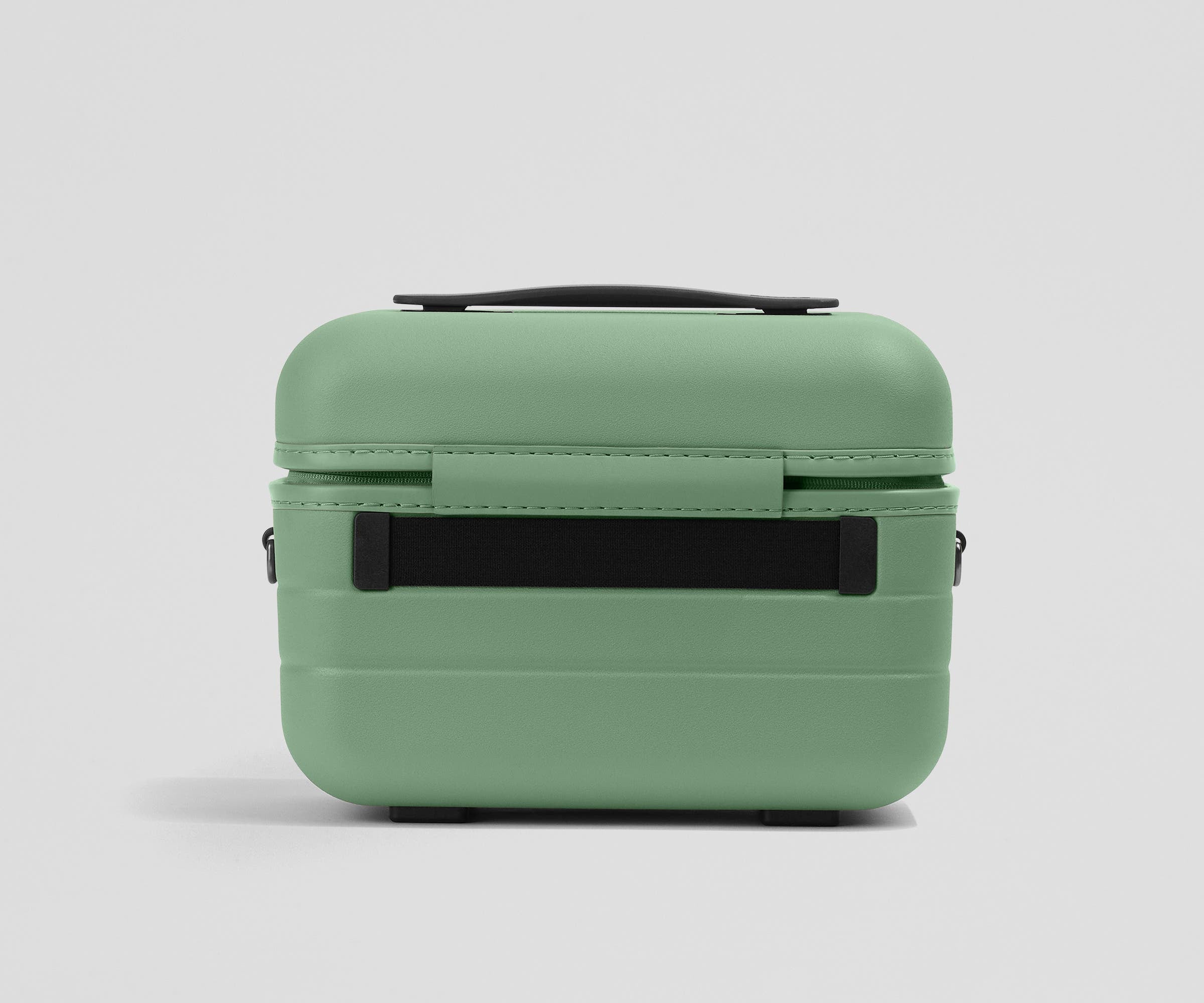 Elastic trolley strap on the back of the Train Case