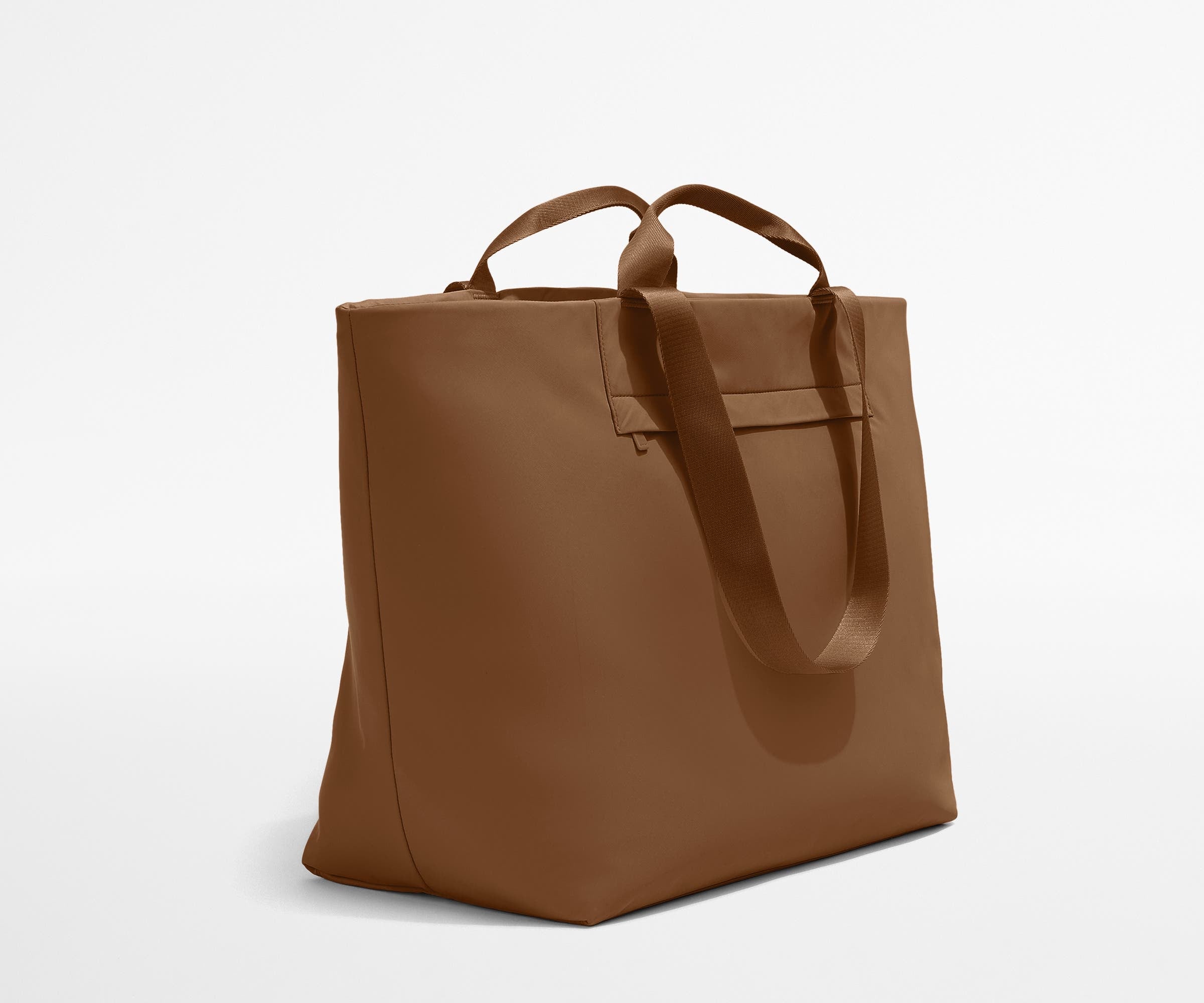 Angled view of the Large Featherlight Tote