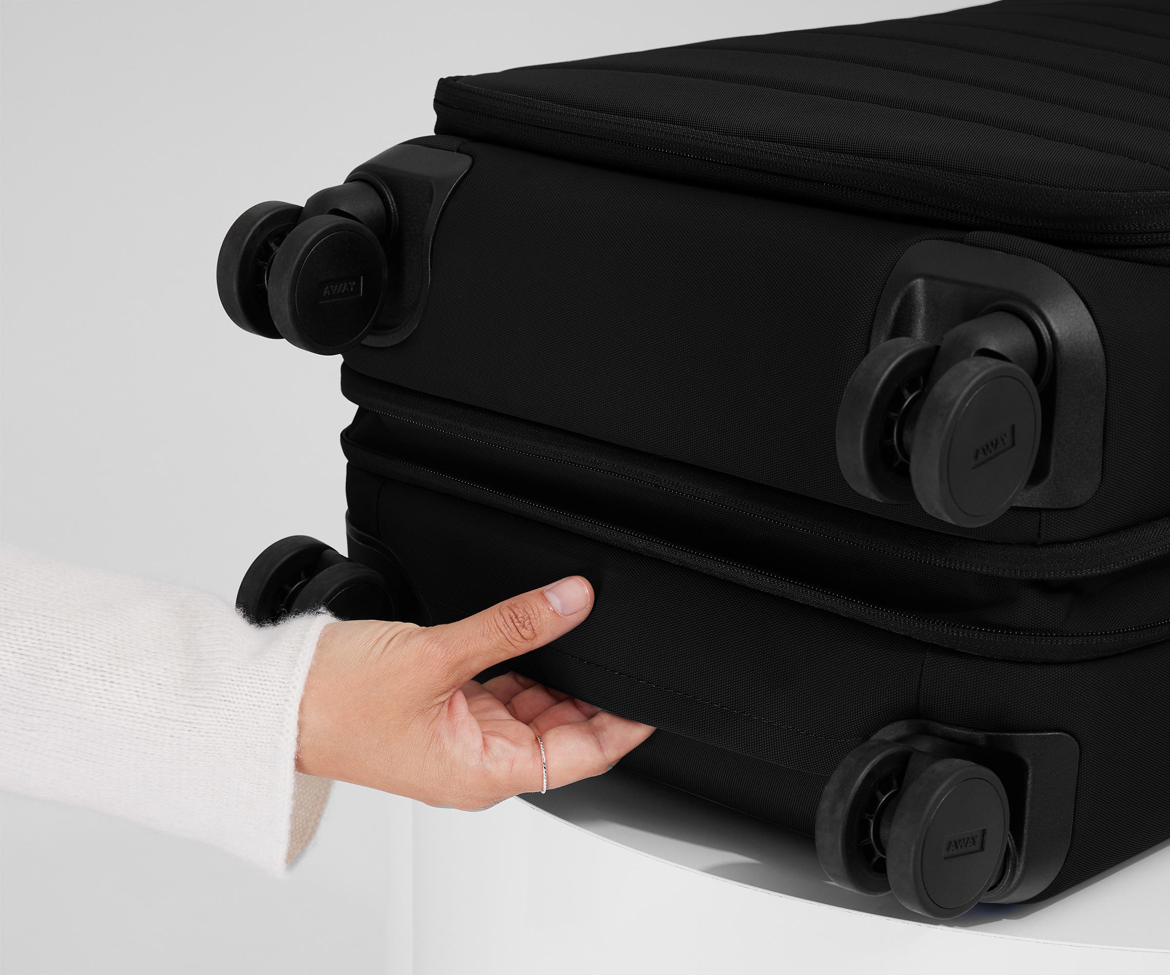 Underside grab handle