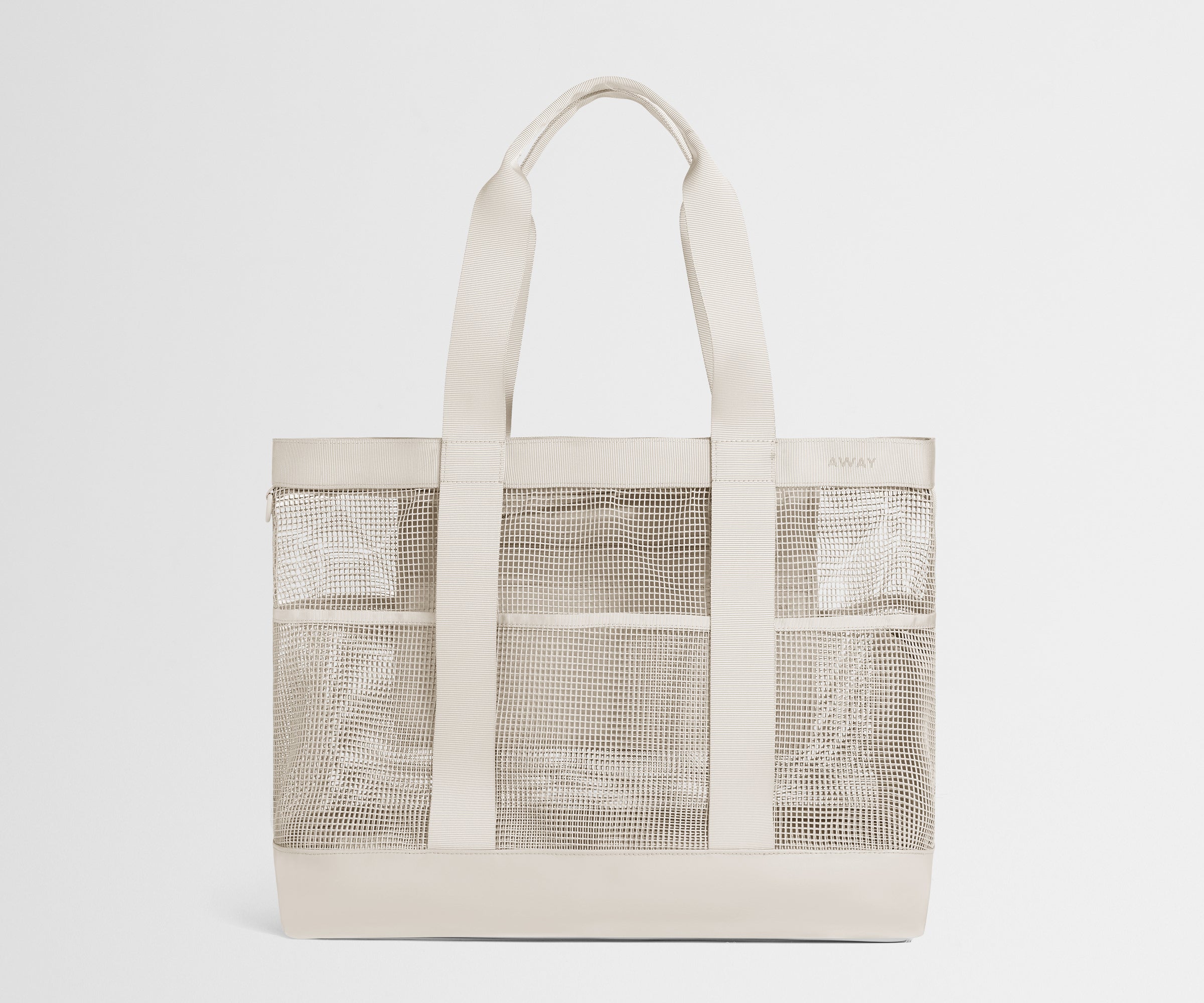 Beach Bag Tote in Salt White Mesh Away Travel - Main Image