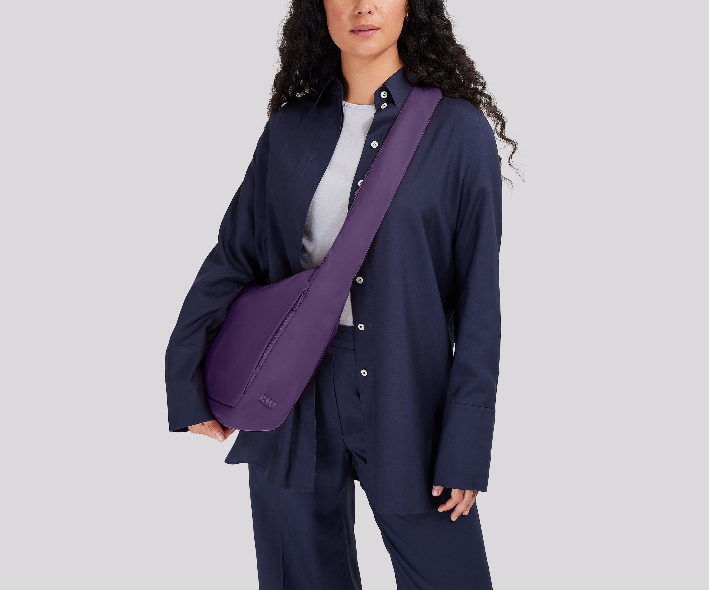Person wearing the Featherlight Crossbody