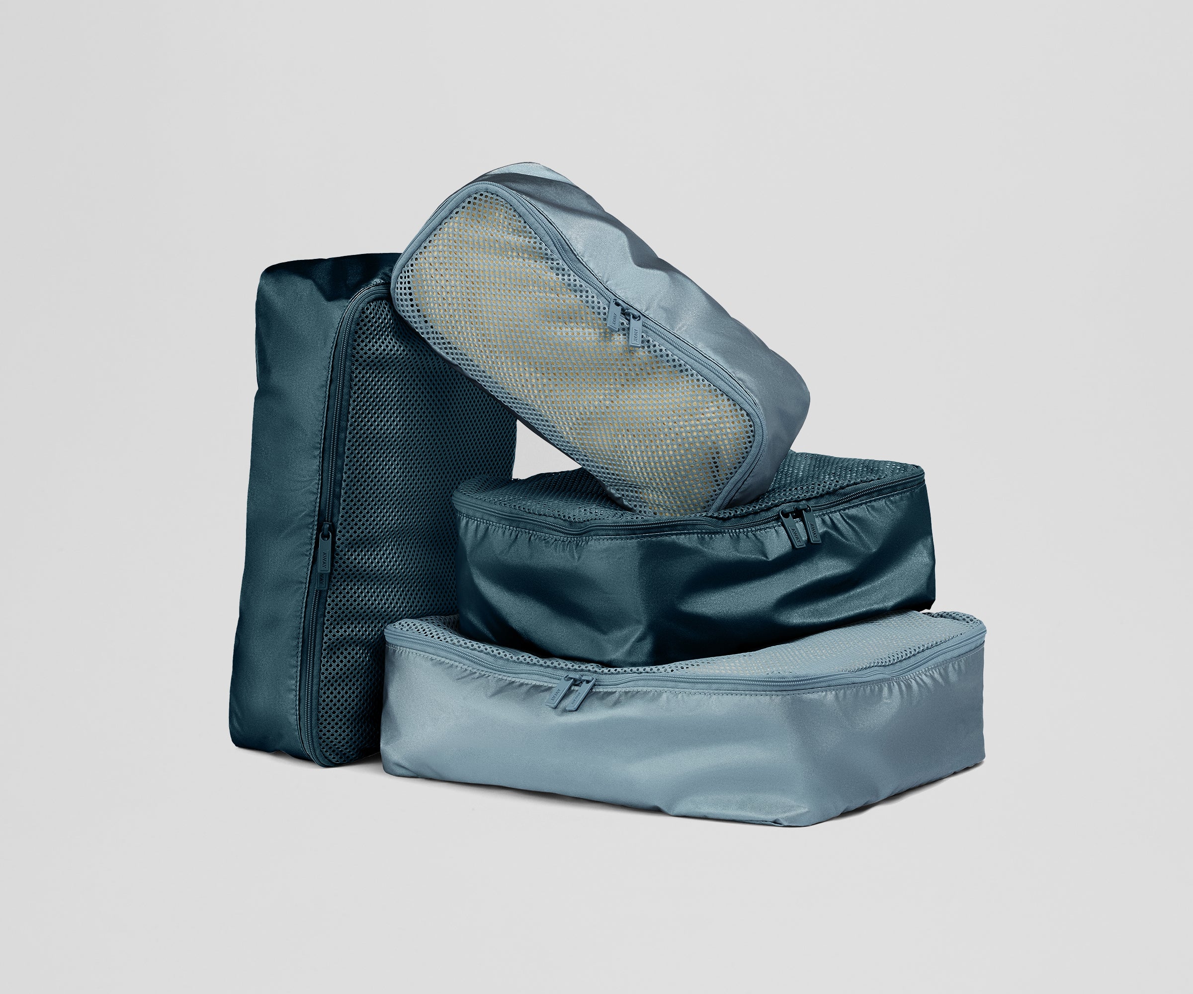 The Insider Packing Cubes in Stormy Teal Arctic Blue