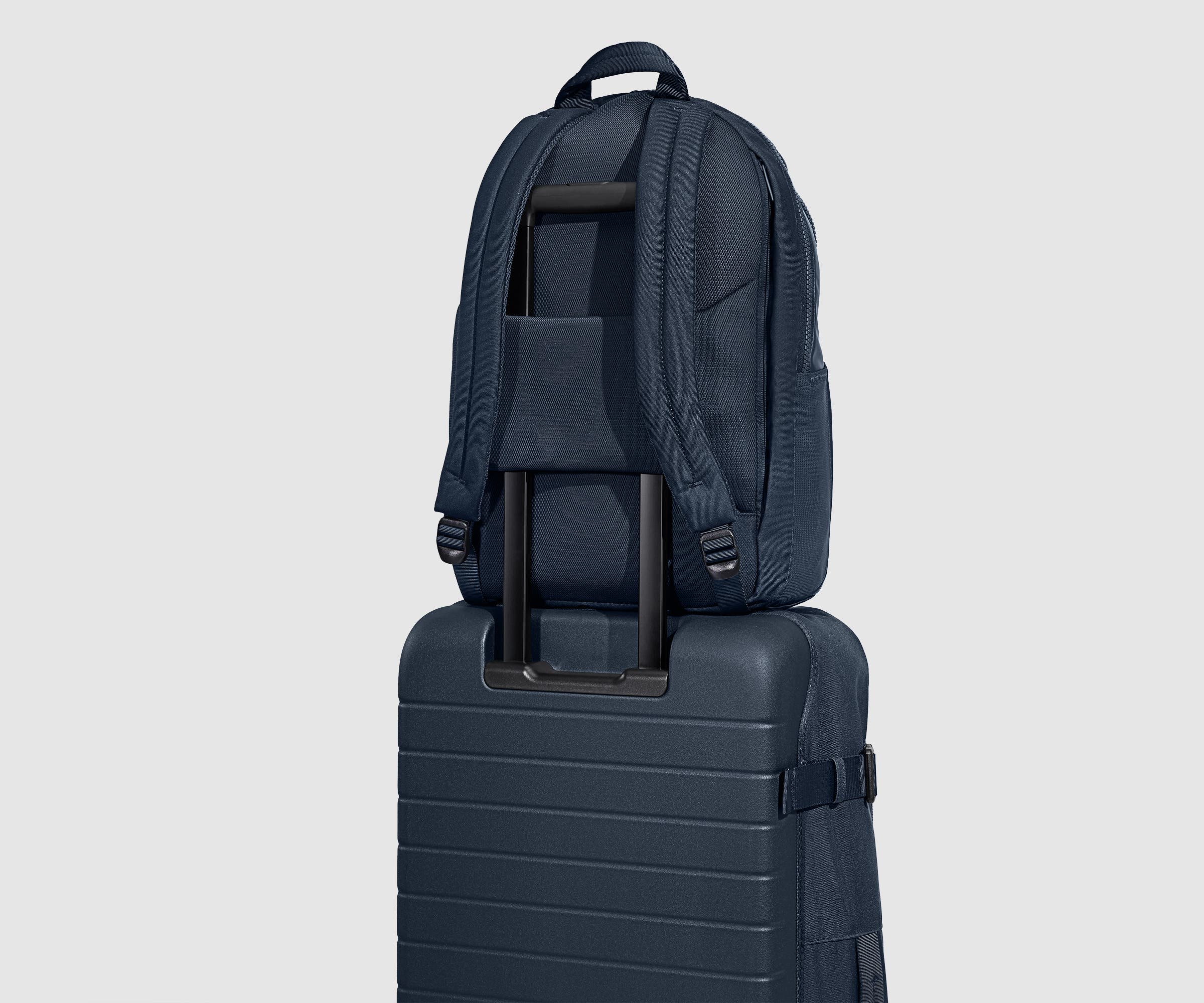 Active Backpack 26L secured to the Active Rolling Duffle 85L by its trolley sleeve