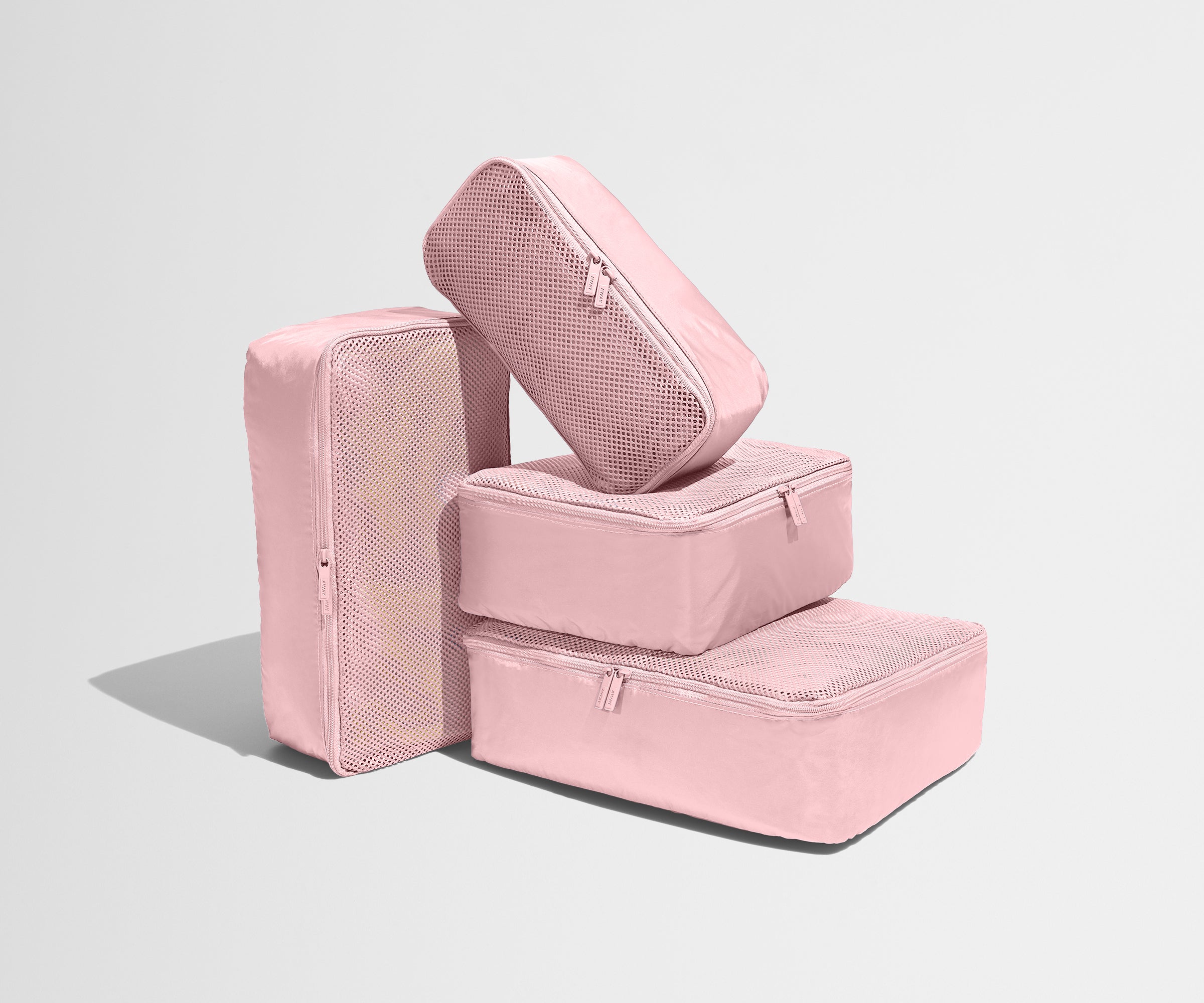 Packing Cubes in Blush Pink Away: Built for modern travel