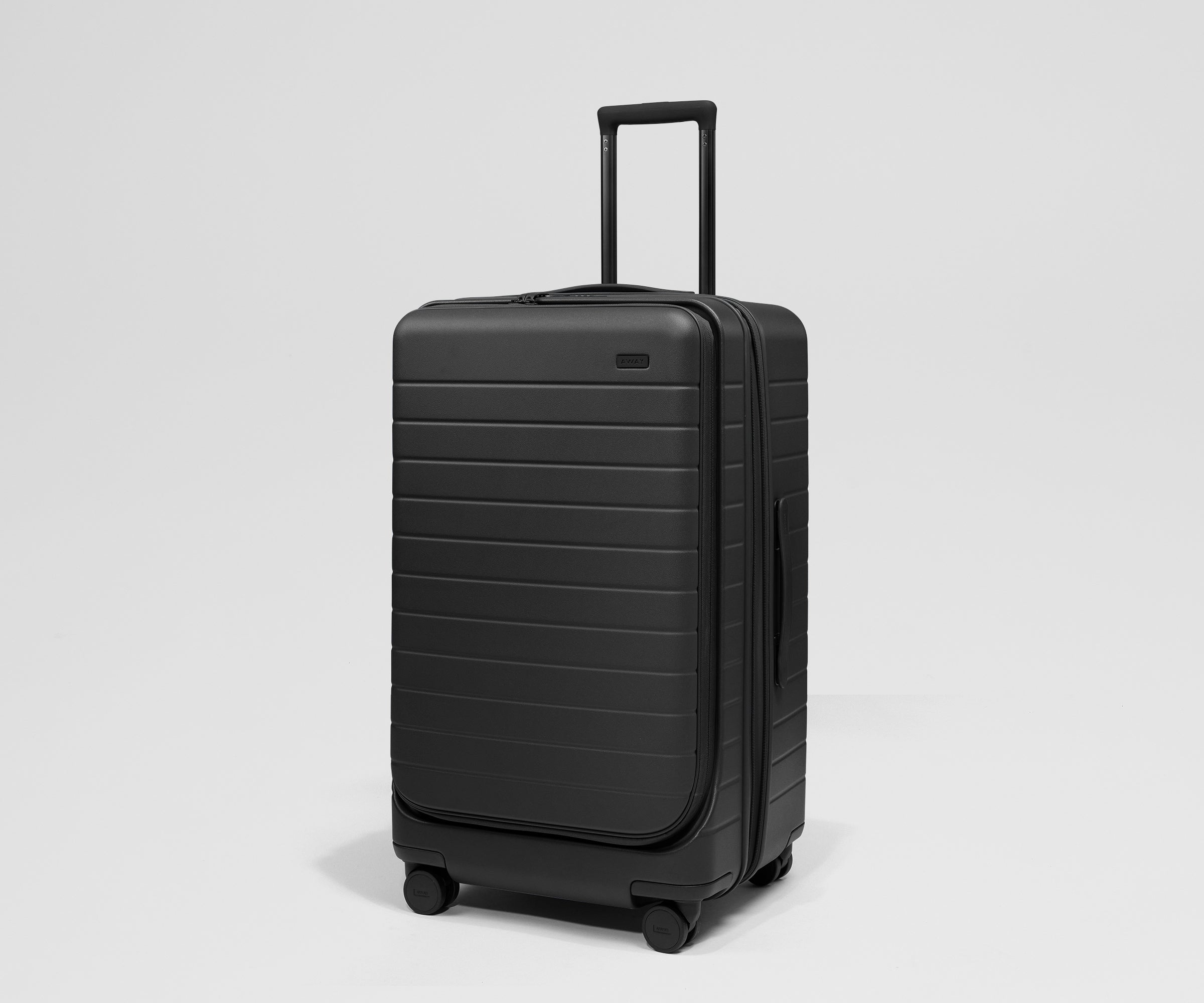 デヨング　away L Medium Trunk Luggage: Jet Black | Away