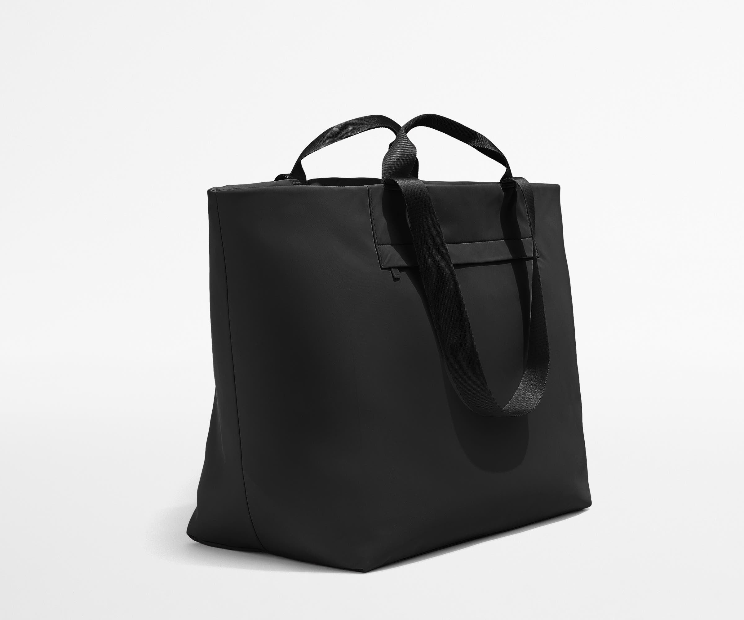 Angled view of the Large Featherlight Tote