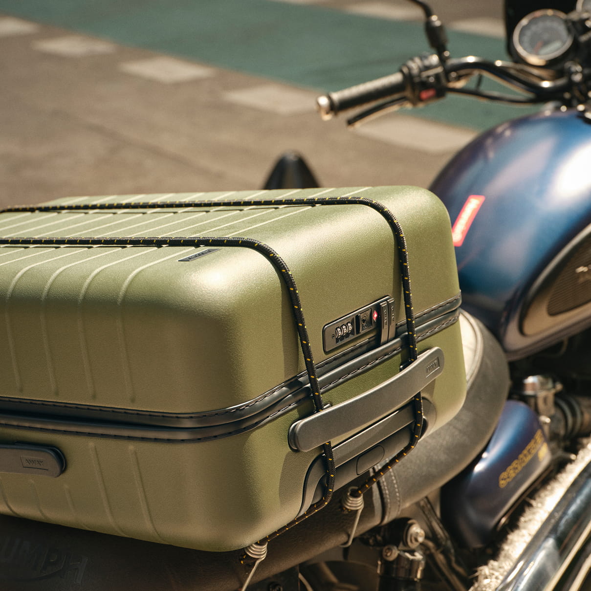 Best Lightweight Luggage for Frequent Flyers