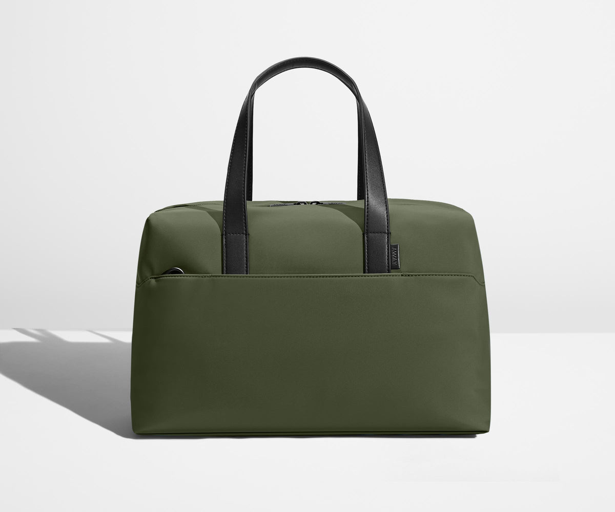Front view of the Everywhere duffle bag