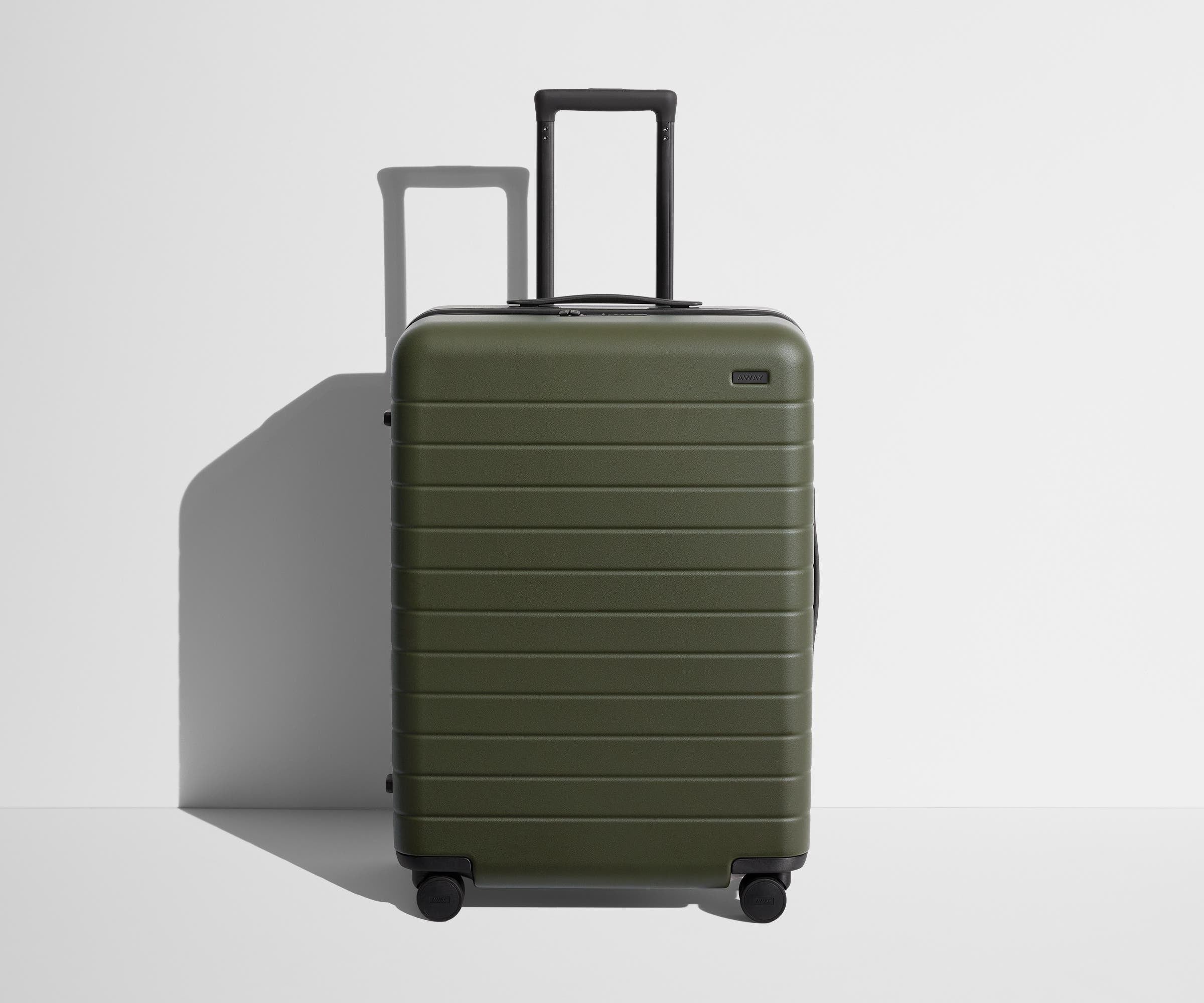 Medium Suitcase in Olive Green | Away
