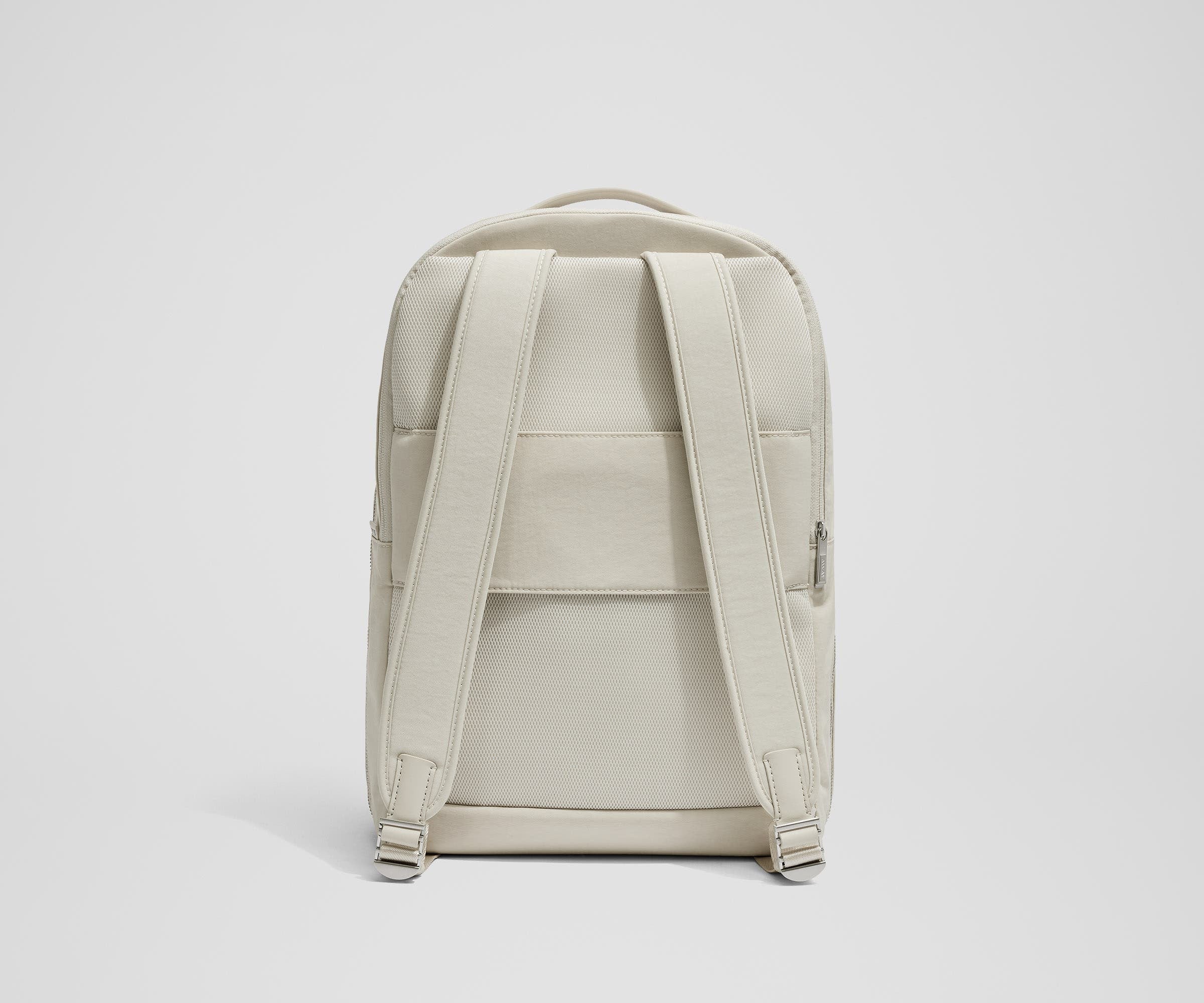 Padded shoulder straps and trolley sleeve on the back of a Courtside Everywhere Zip Backpack
