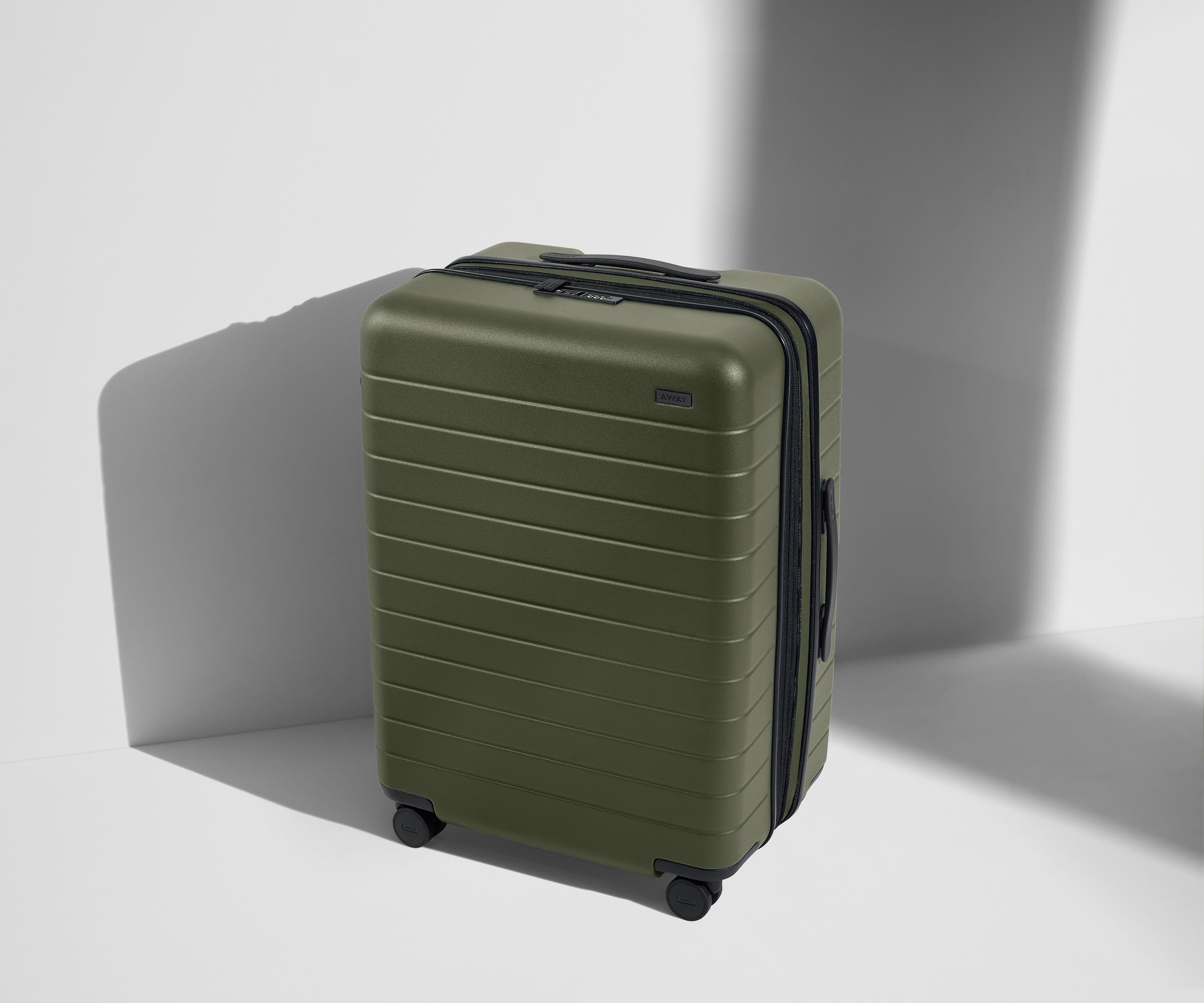 Expandable Medium Suitcases: Olive Green | Away