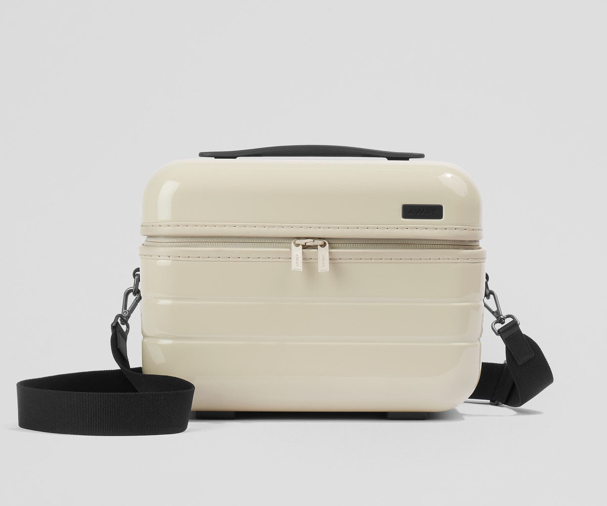 Train Case Salt