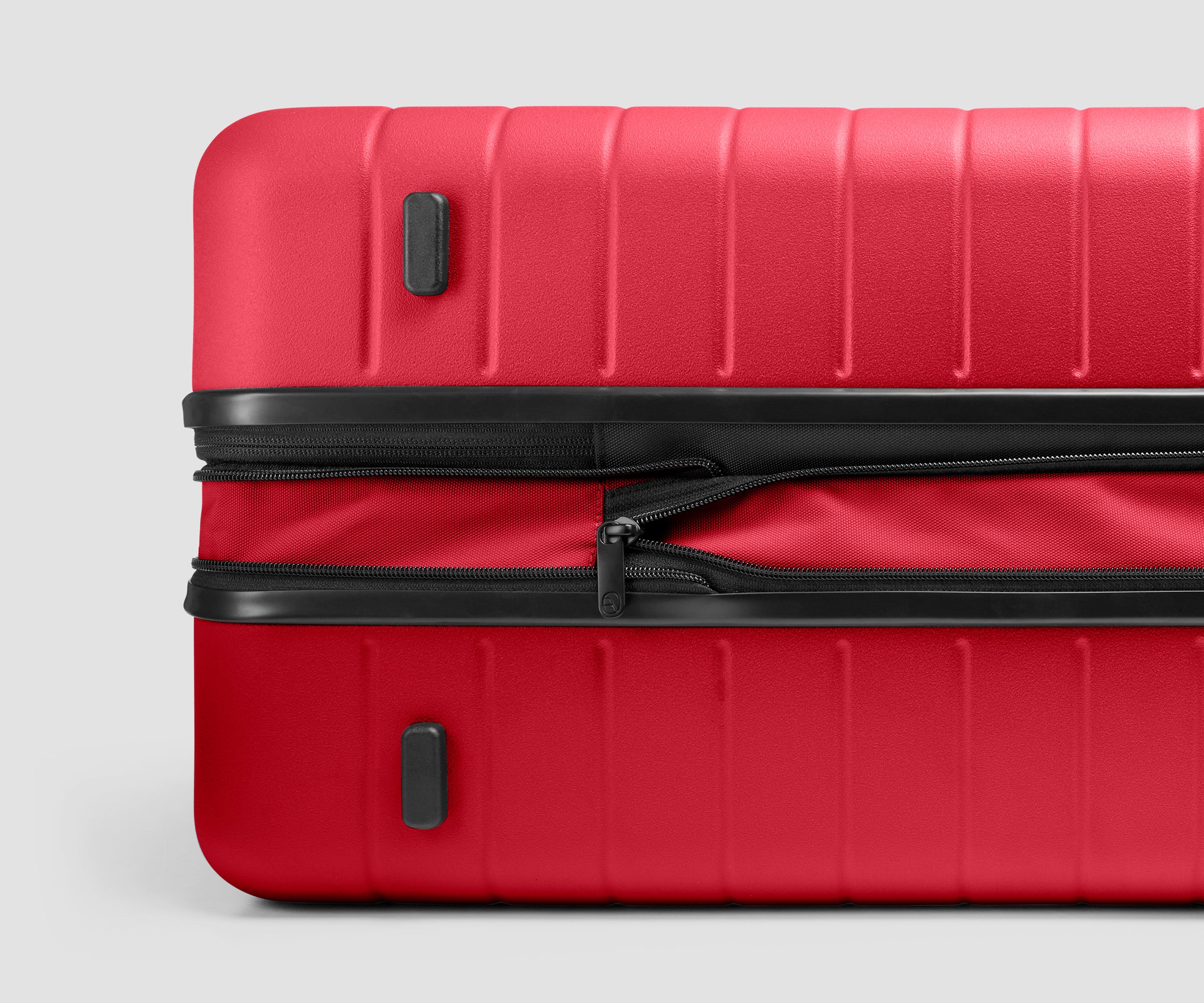 The Medium Flex 3 in Cherry Red | Away