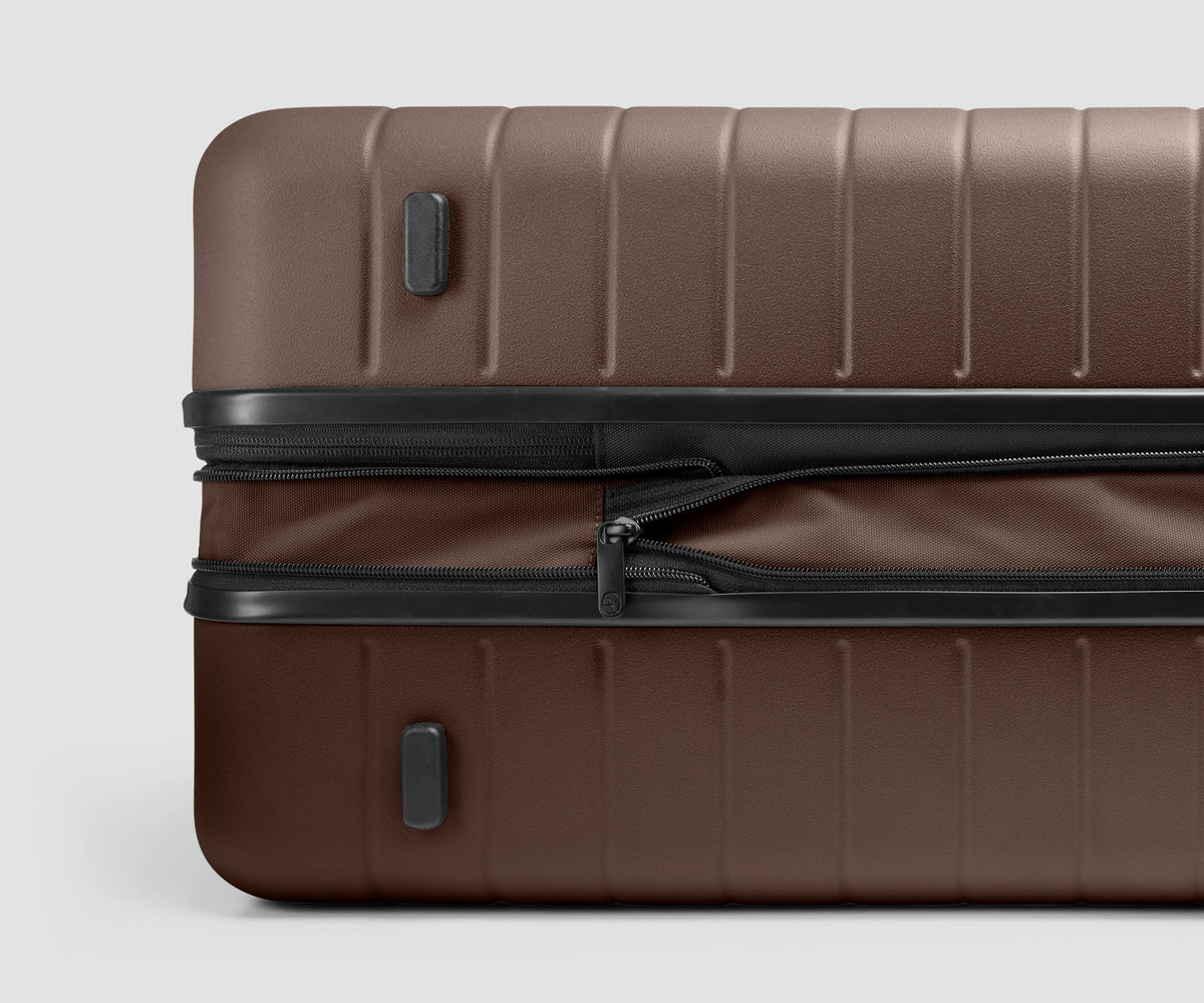 The Large Flex 3 in Chocolate Brown