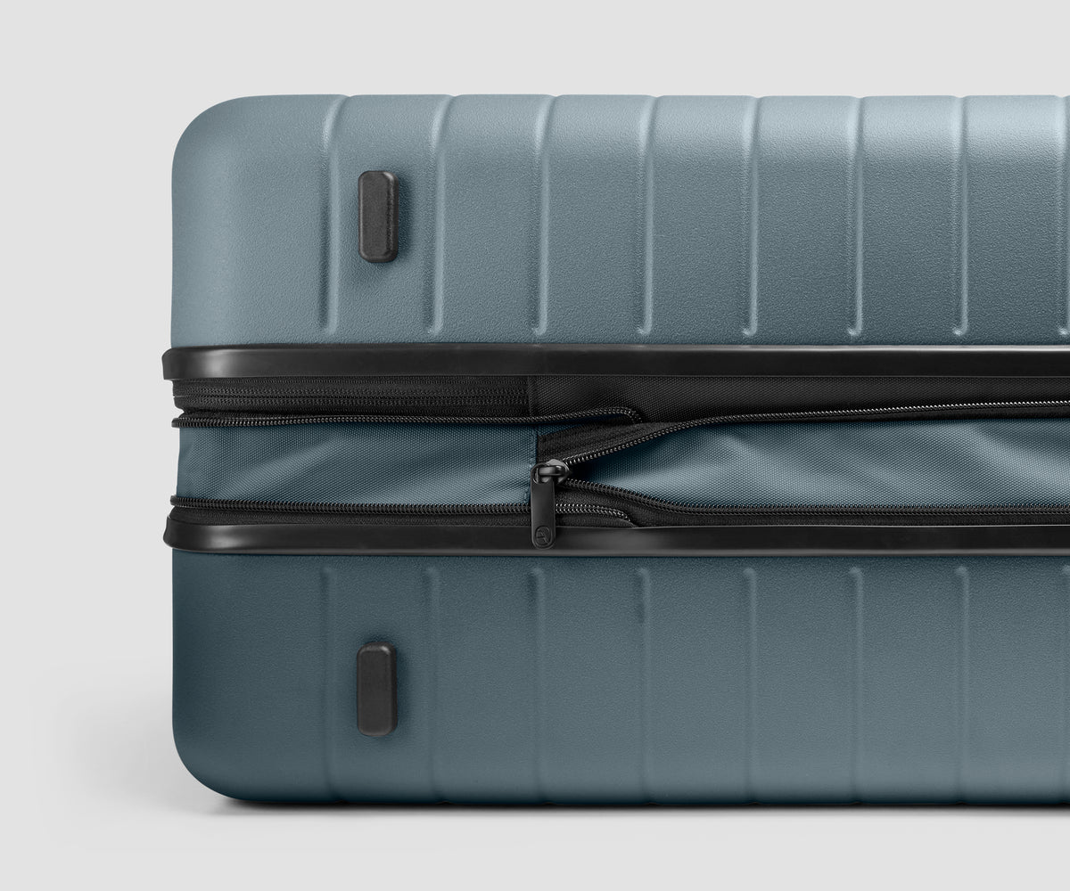 The Large Flex 3 in Coast Blue