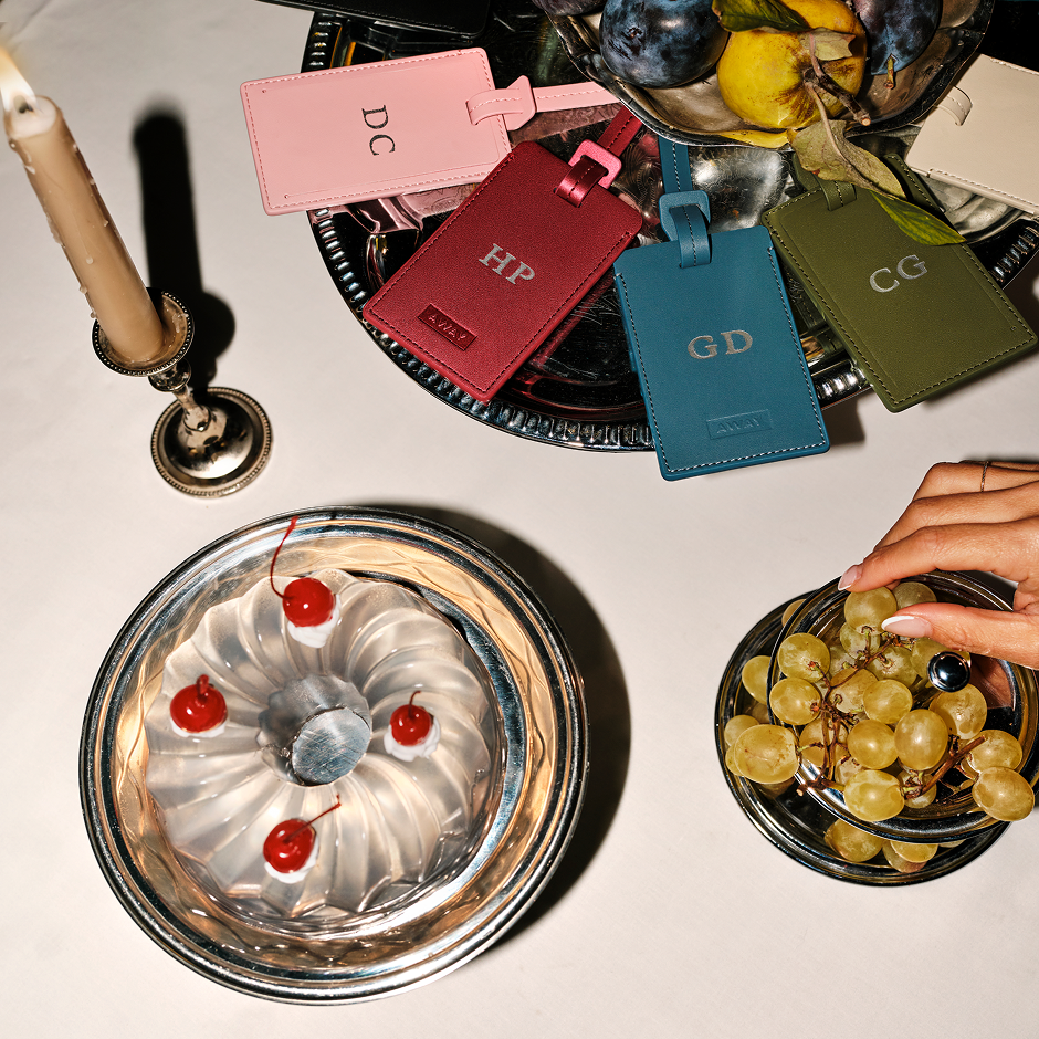 4 luggage tags with foil monogrammed initials 