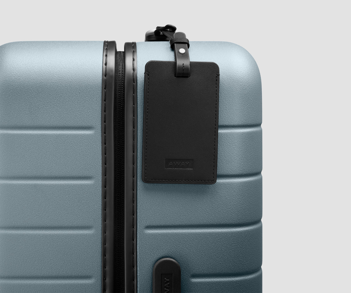 The Medium 3 in Coast Blue