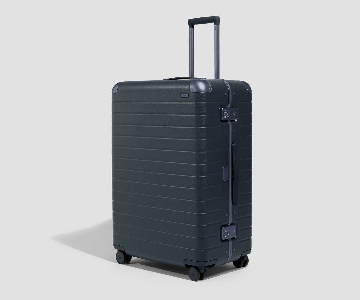 The Aluminum Edge Large in Atlantic Blue