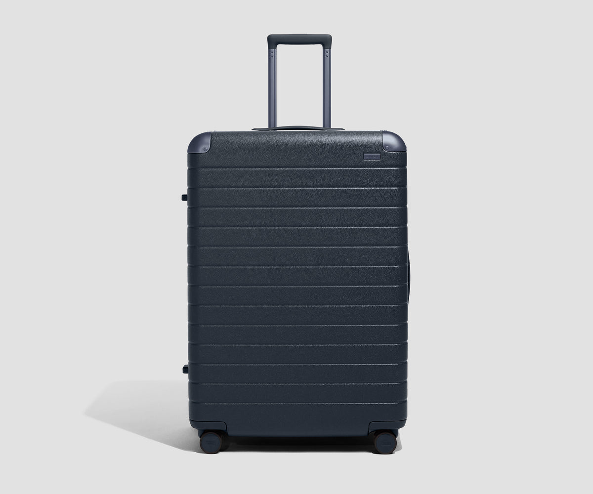 The Aluminum Edge Large in Atlantic Blue