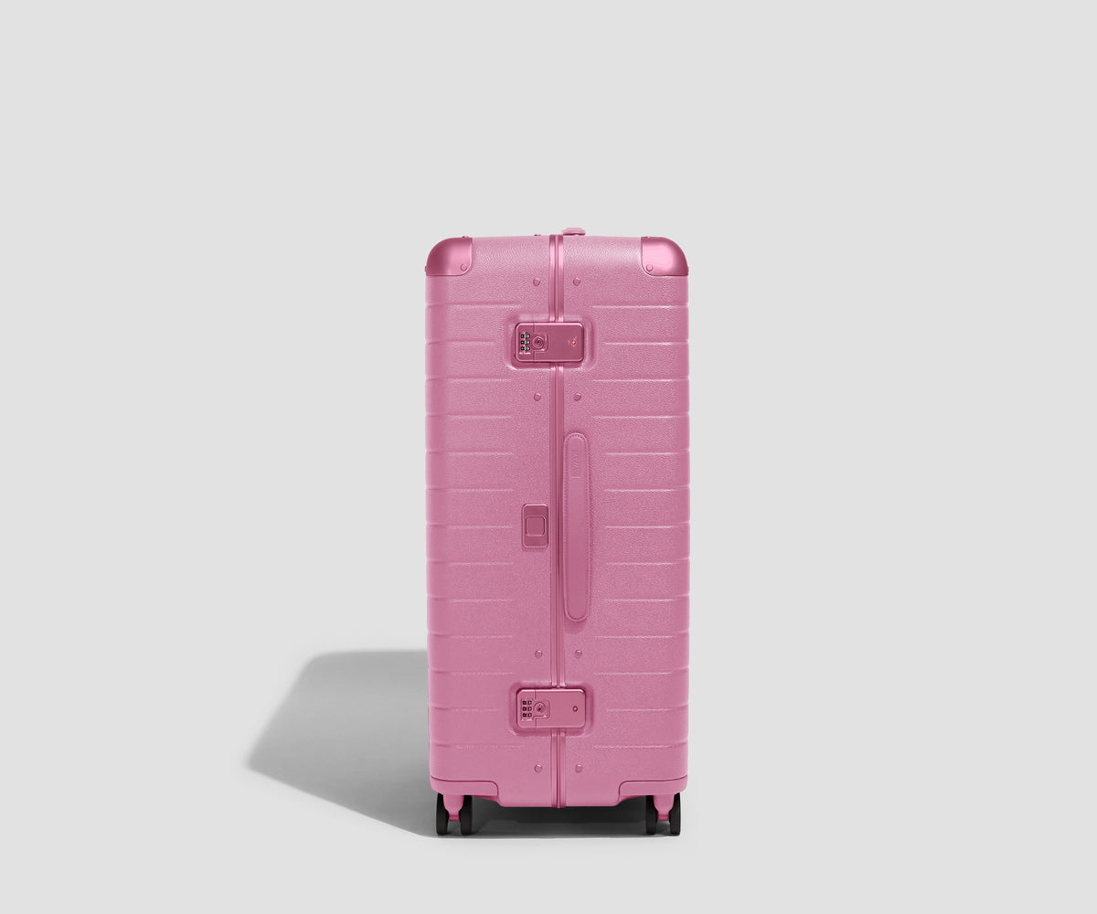The Aluminum Edge Large in Absolute Pink