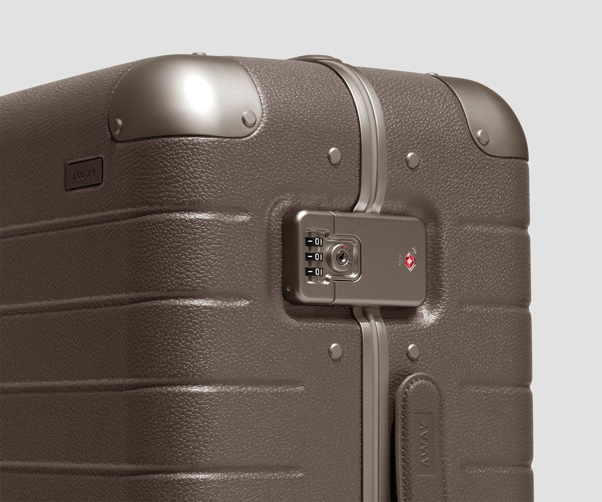 The Aluminum Edge Medium in Smokey Taupe