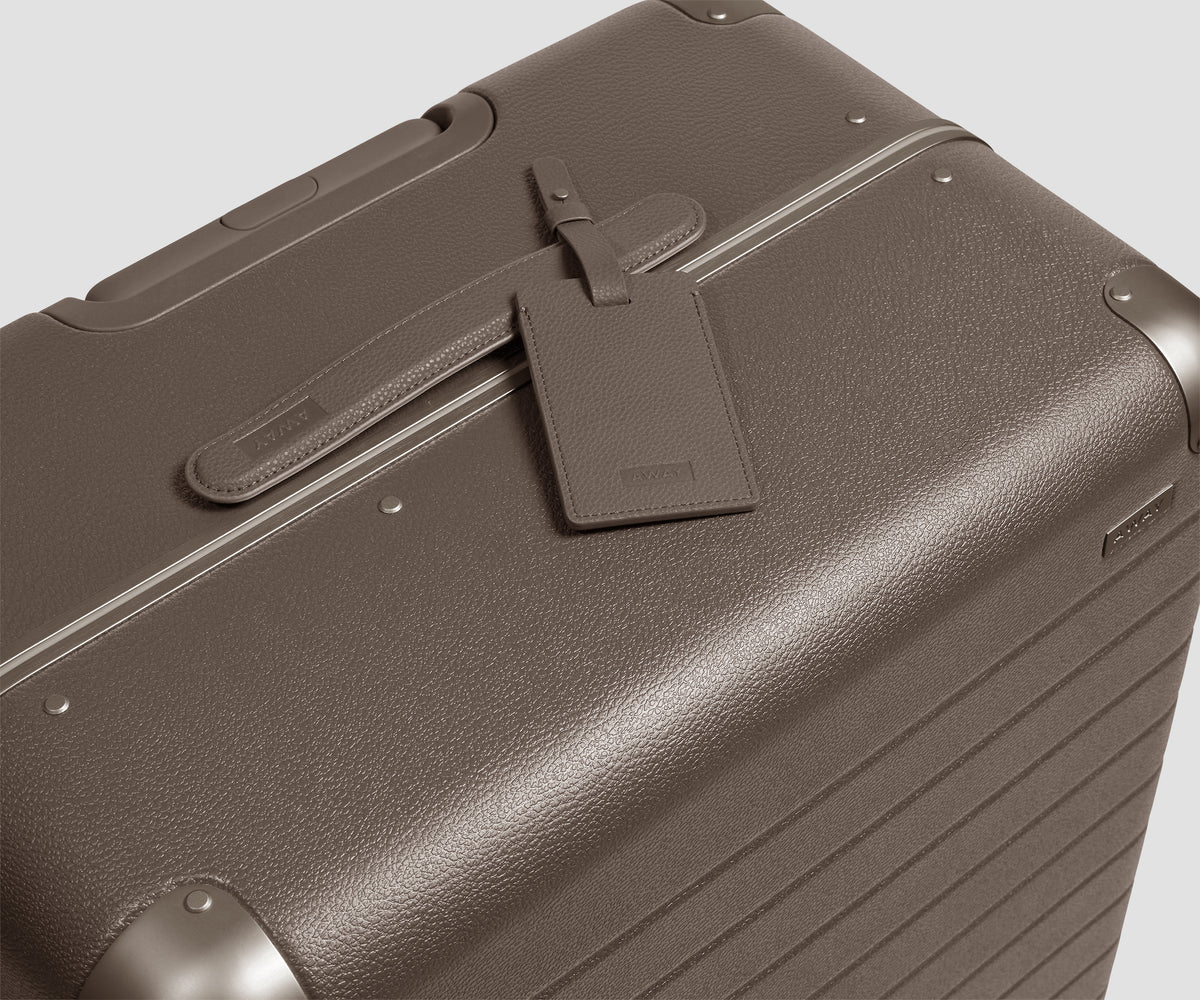 The Aluminum Edge Medium in Smokey Taupe