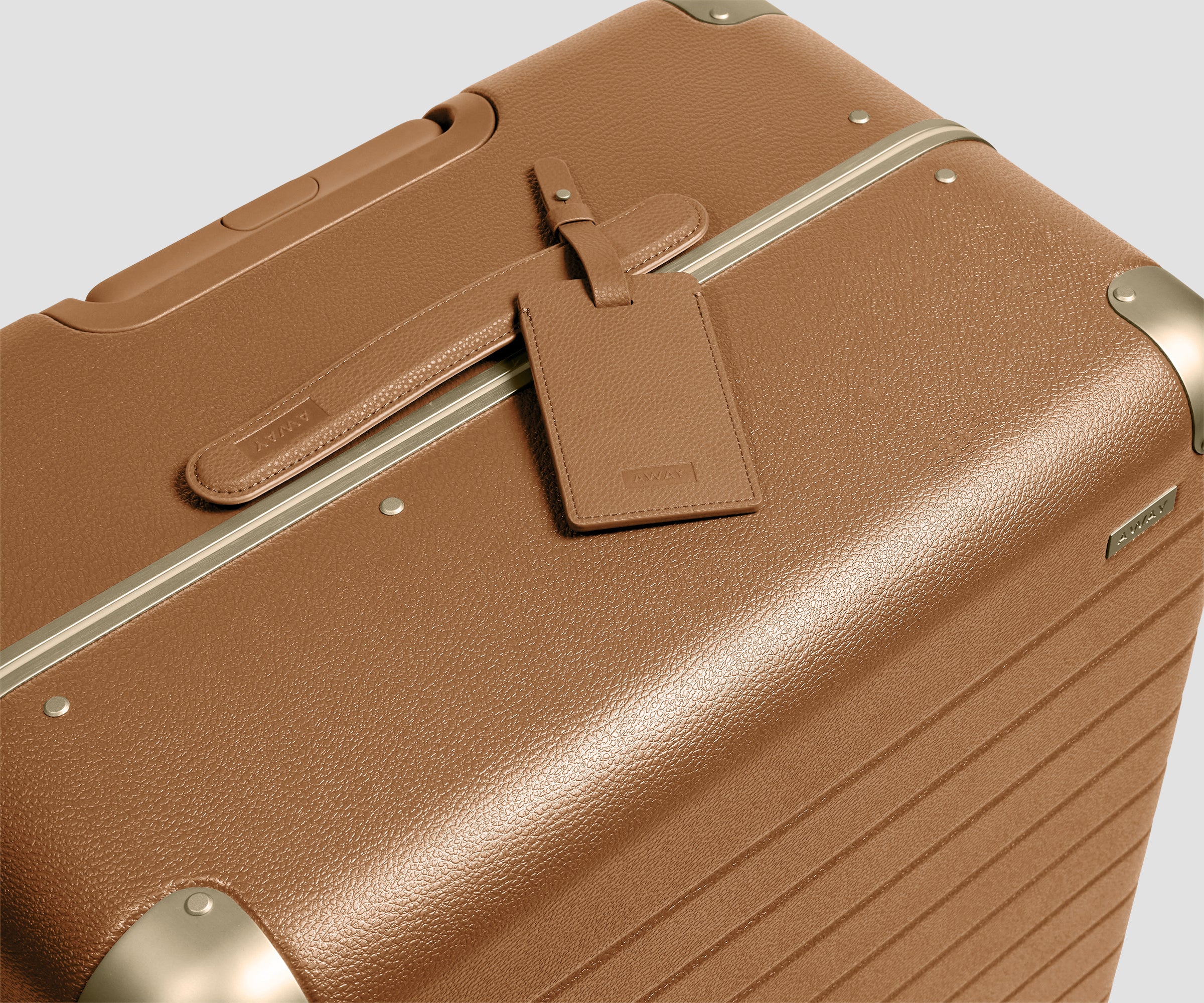 The Aluminum Edge Medium in Cognac Brown