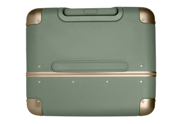 The Aluminum Edge Trunk in No. 20 Legacy