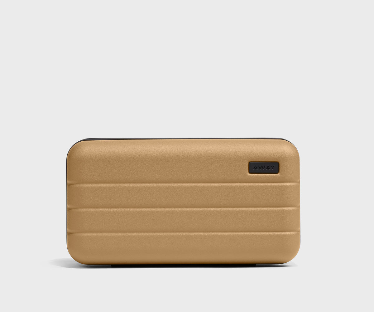 Away Travel Glasses Case in Cherry Red (Gloss) Away Travel Glasses Case in Cherry Red (Gloss)