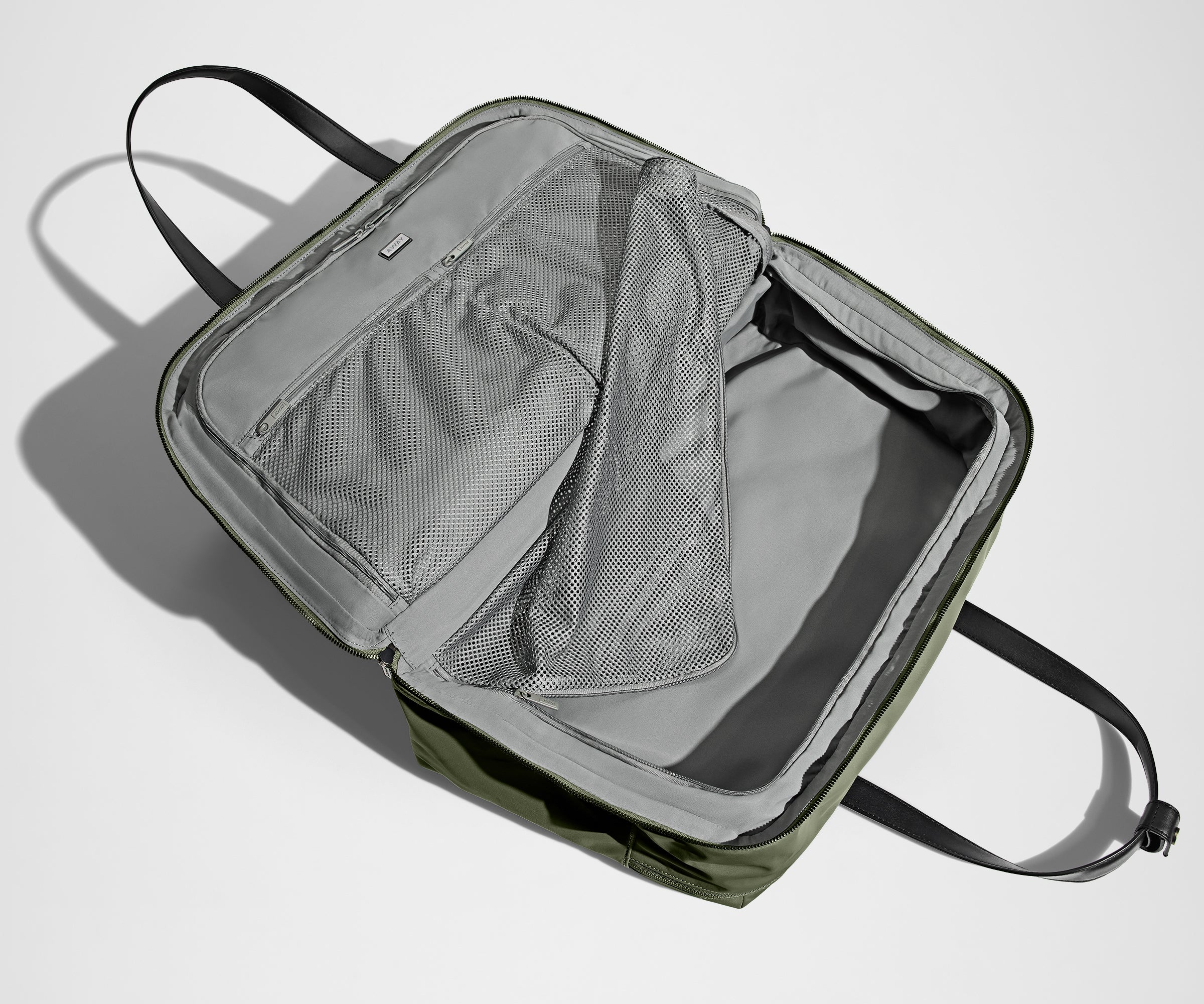 The Weekender in Olive Green | Away