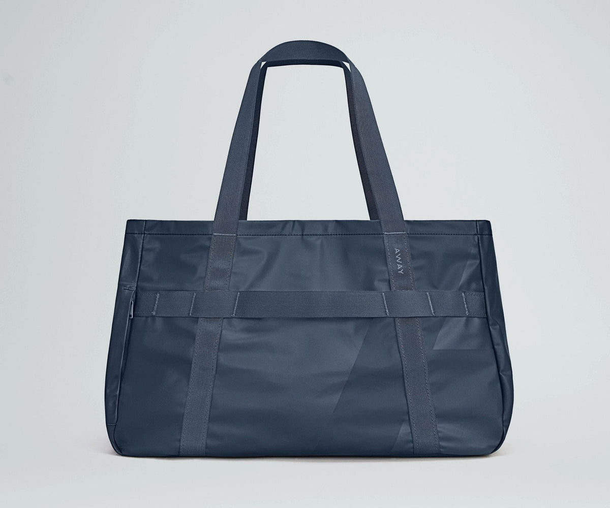 Active Tote 45L in Navy Blue