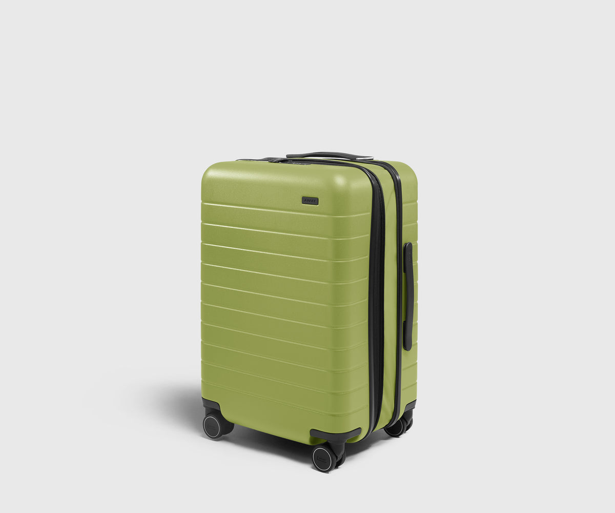 The Bigger Carry-On Flex 3
