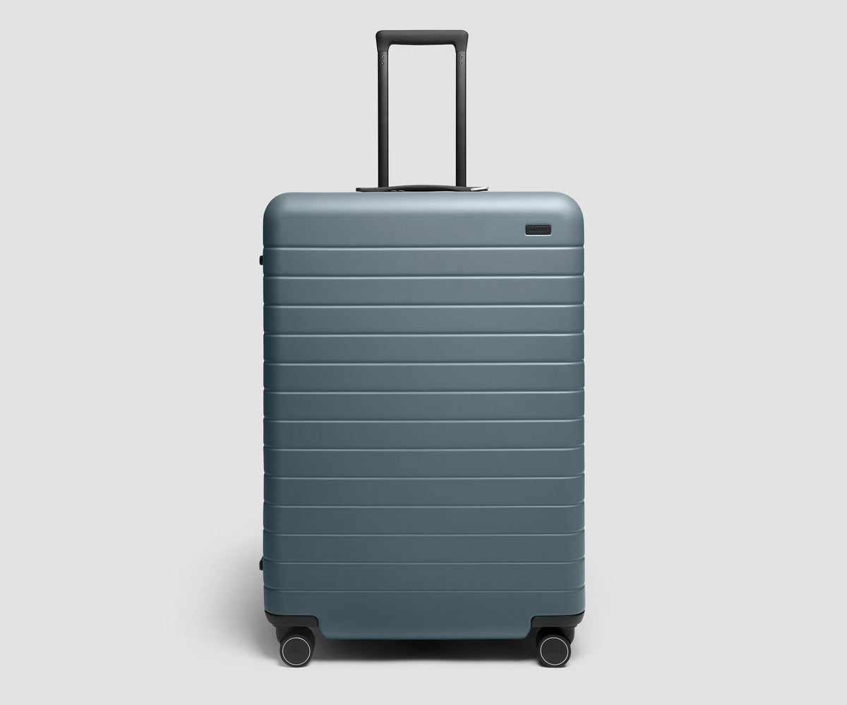 The Large Flex 3 in Coast Blue