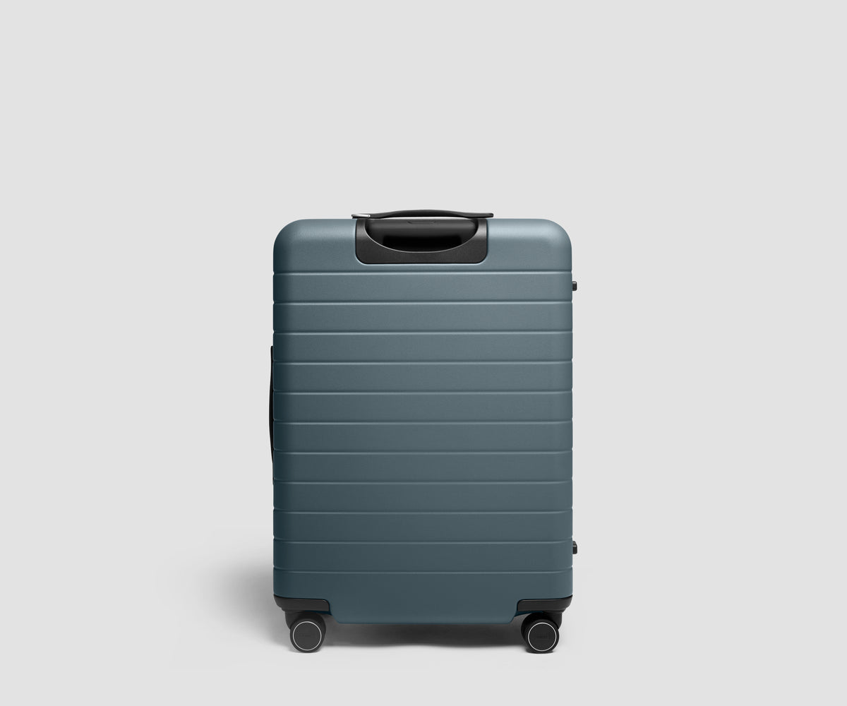 The Medium Flex 3 in Coast Blue