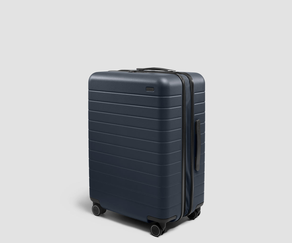 The Medium Flex 3 in Navy Blue