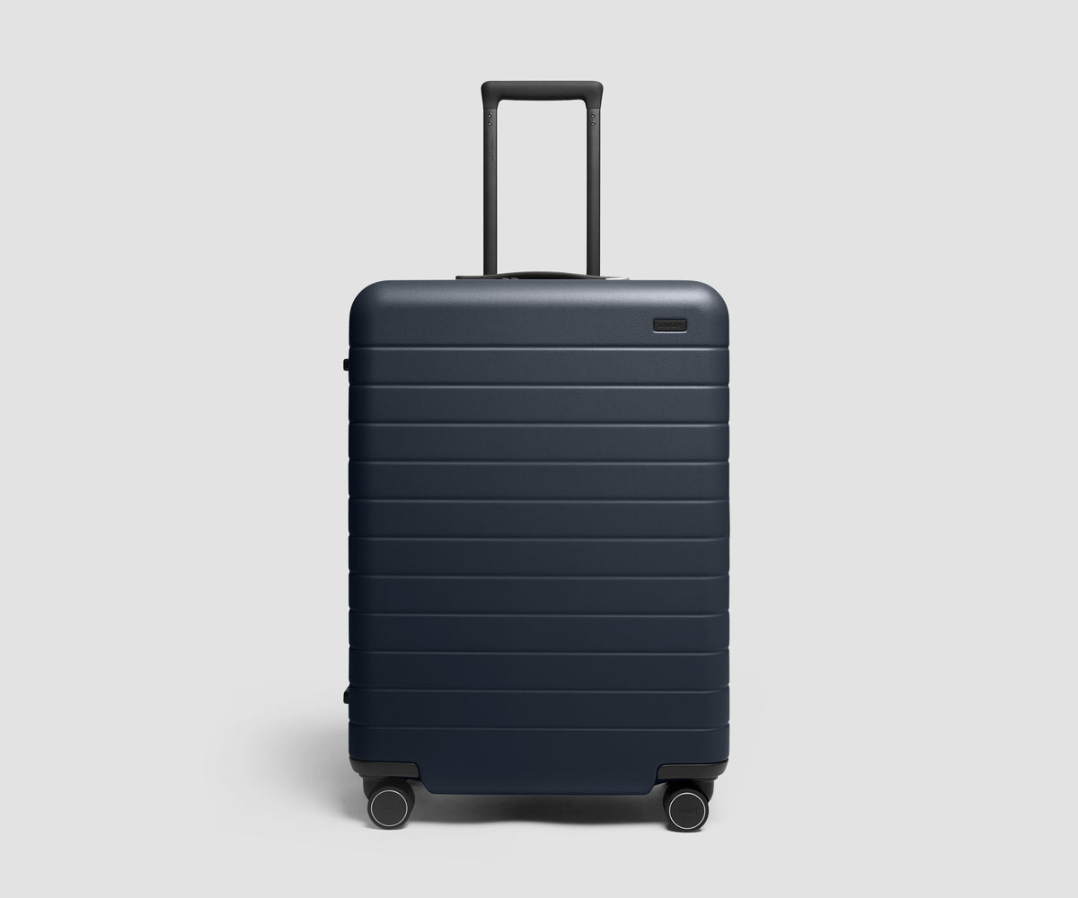 The Medium Flex 3 in Navy Blue