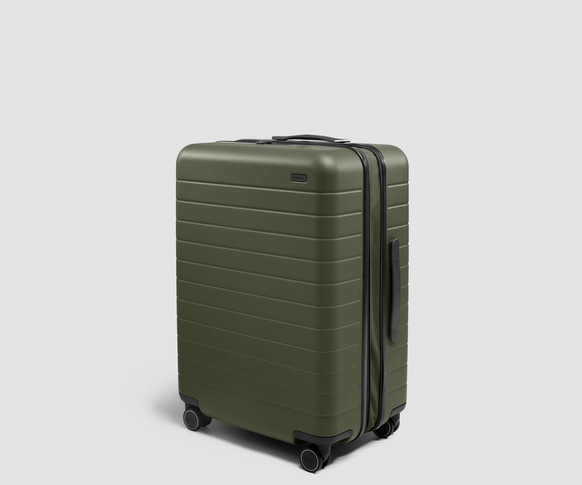 The Medium Flex 3 in Olive Green
