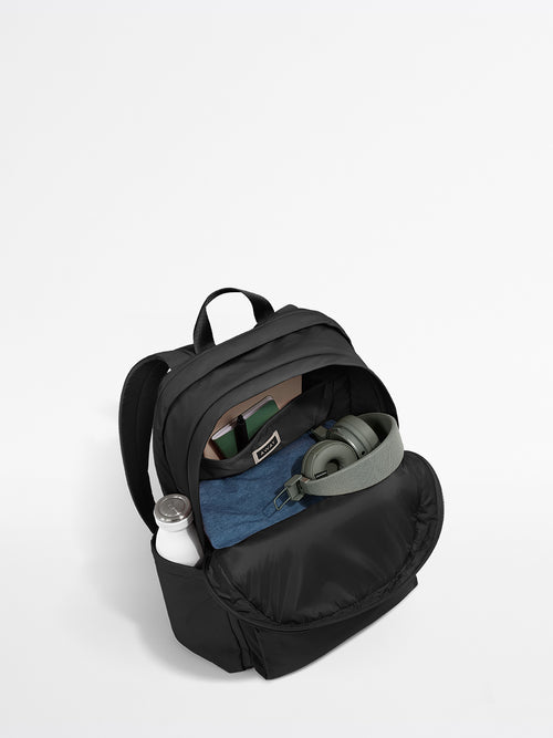 Large Featherlight Backpack