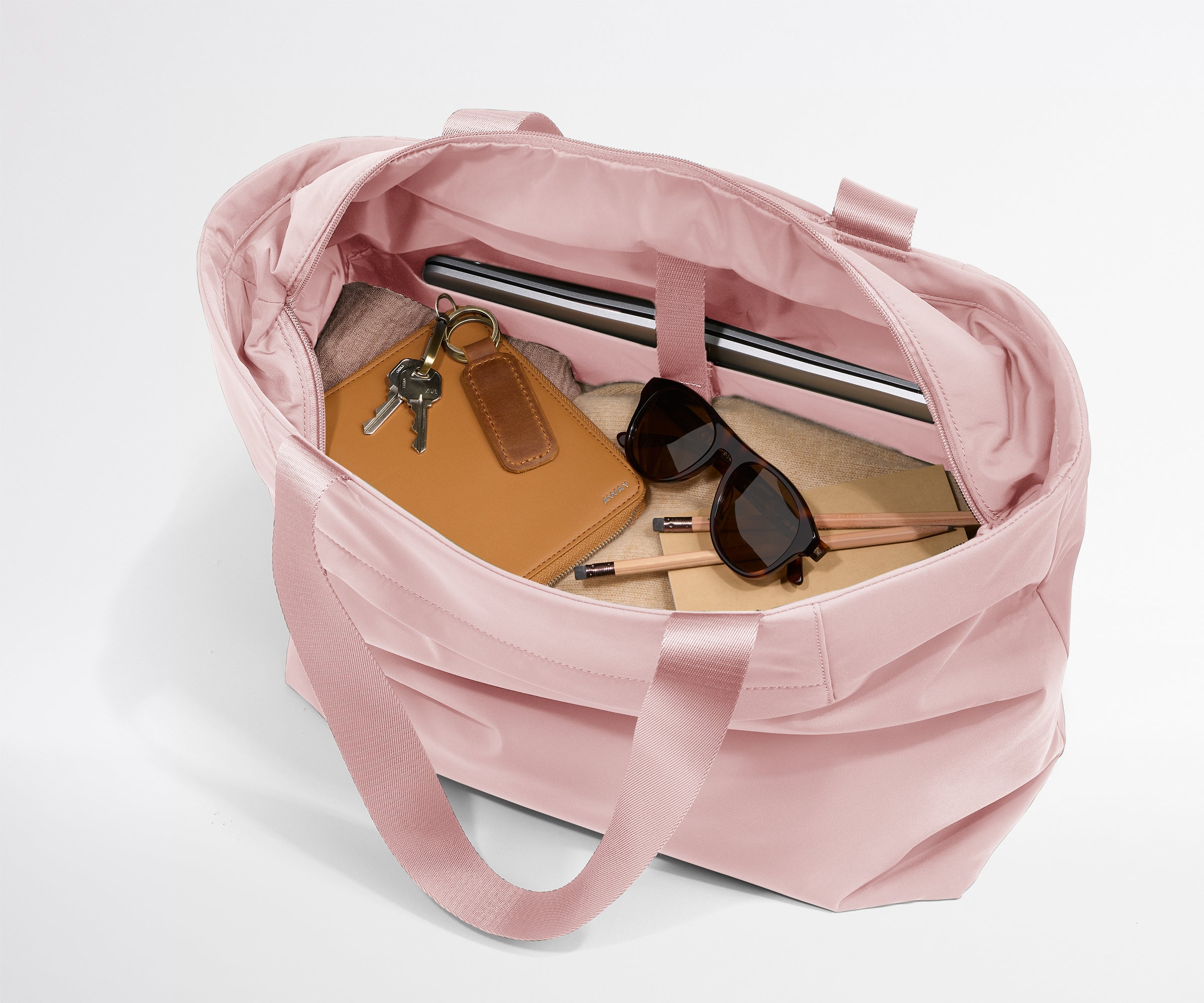 pink lululemon tote bag Away Featherlight Tote in Blush Pink