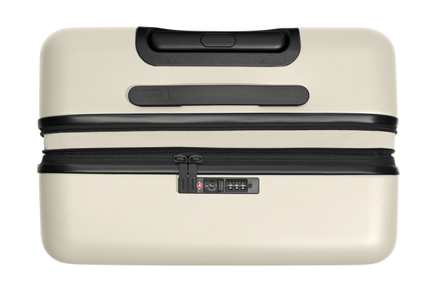 Expandable Medium Suitcases: Salt White | Away