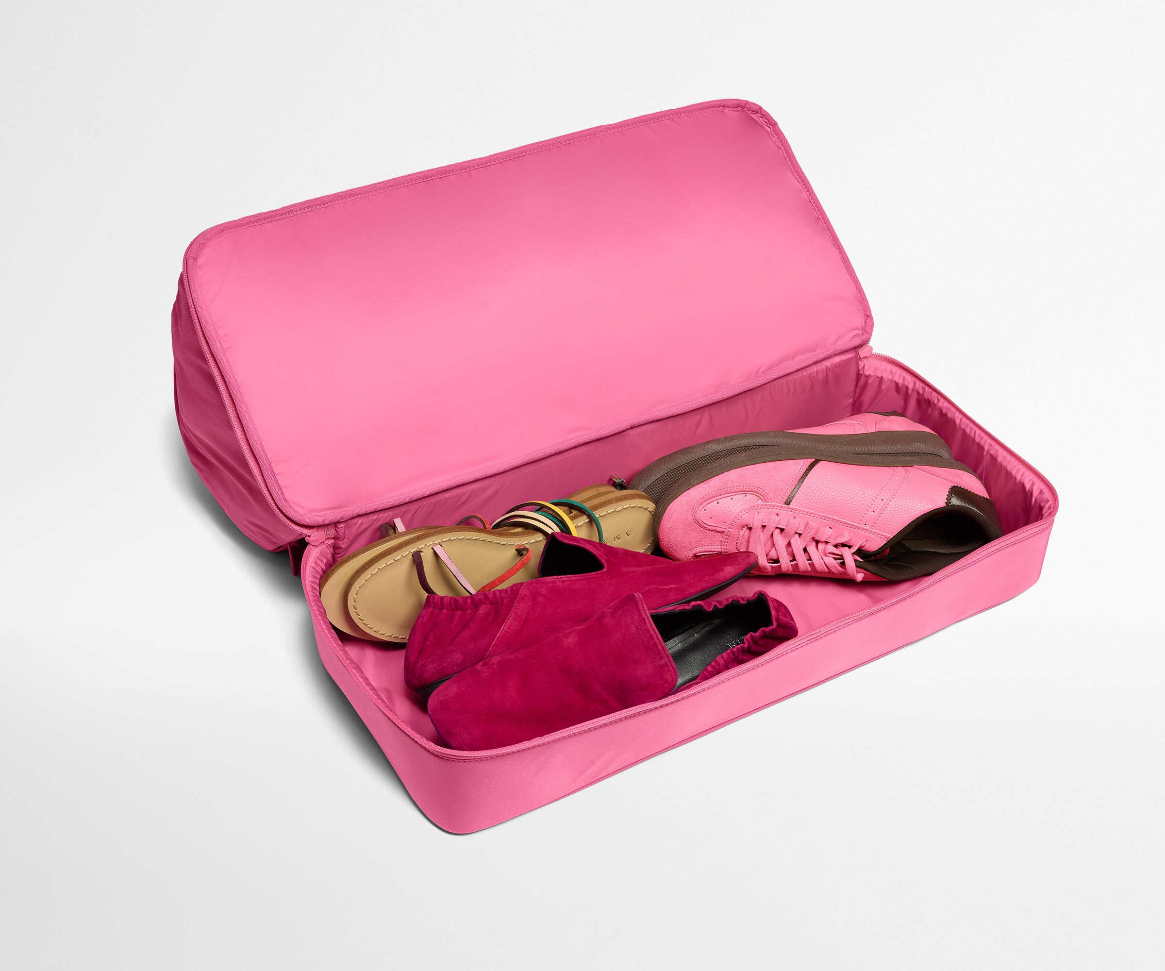 Featherlight Weekender Bag in Island Pink | Away: Built for modern