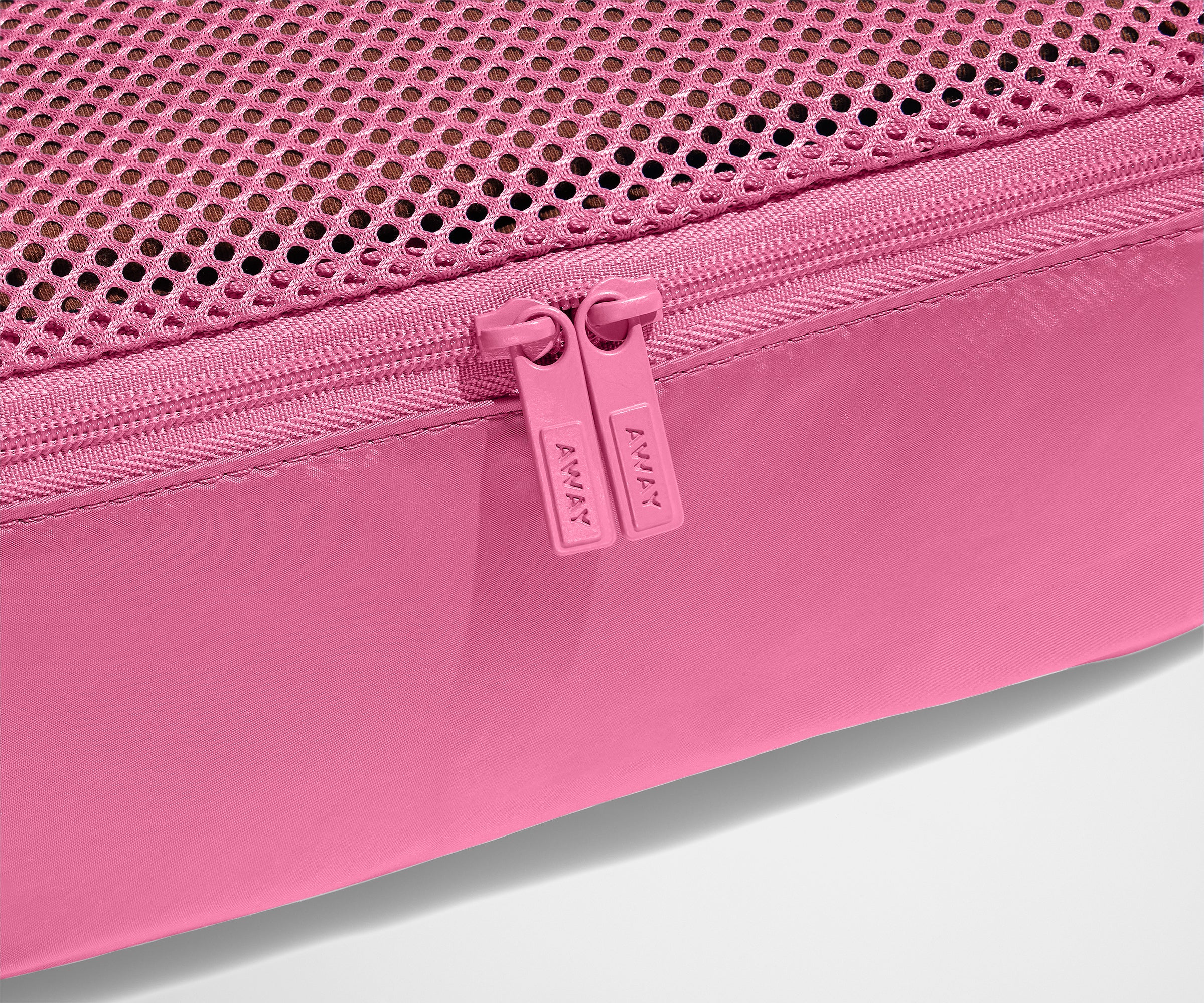 The Insider Packing Cubes in Island Pink