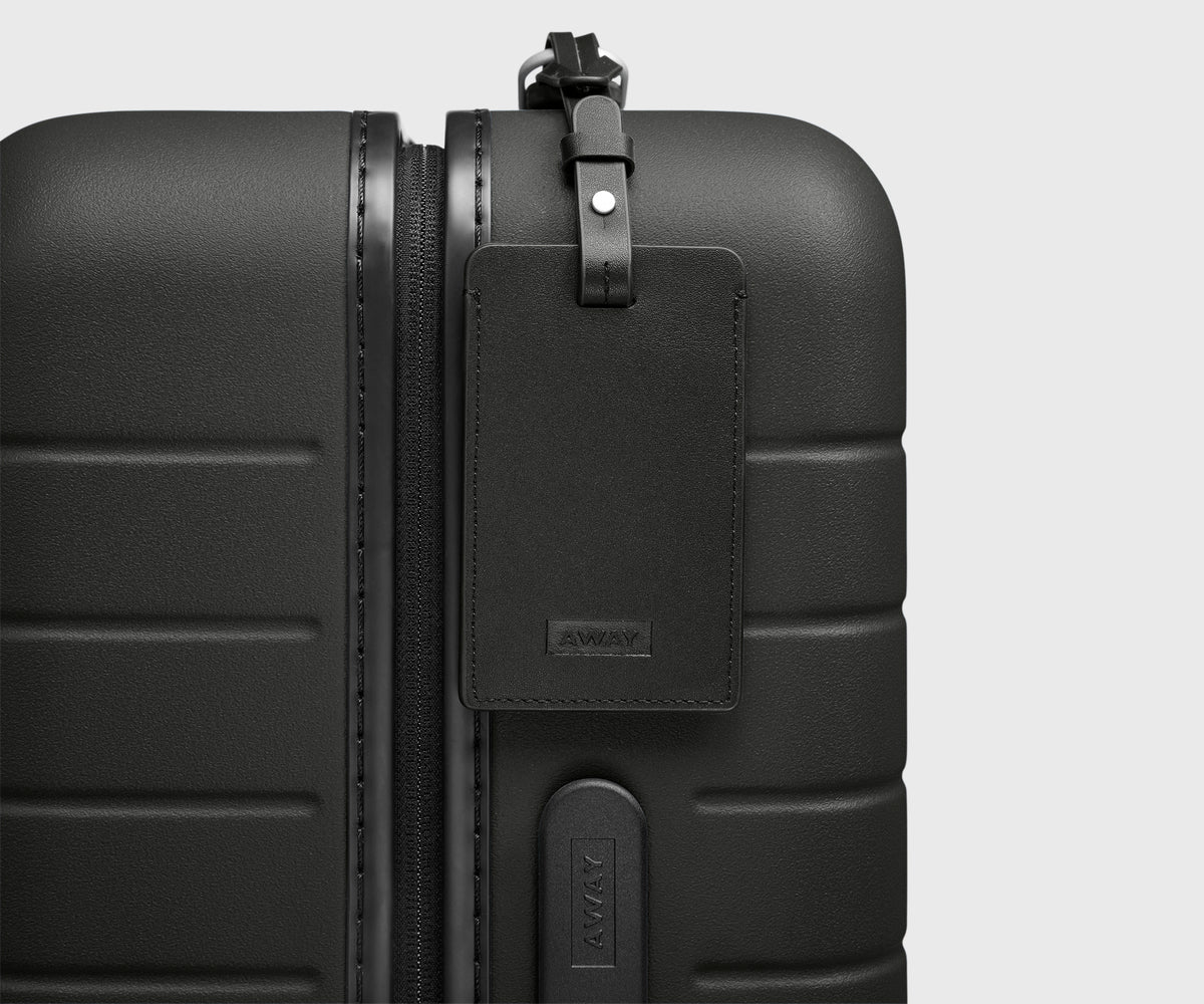 Luggage Tag in Jet Black