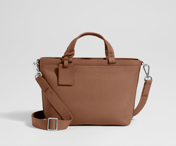 PDP_MeridianLeather_Crossbody_  display picture 1