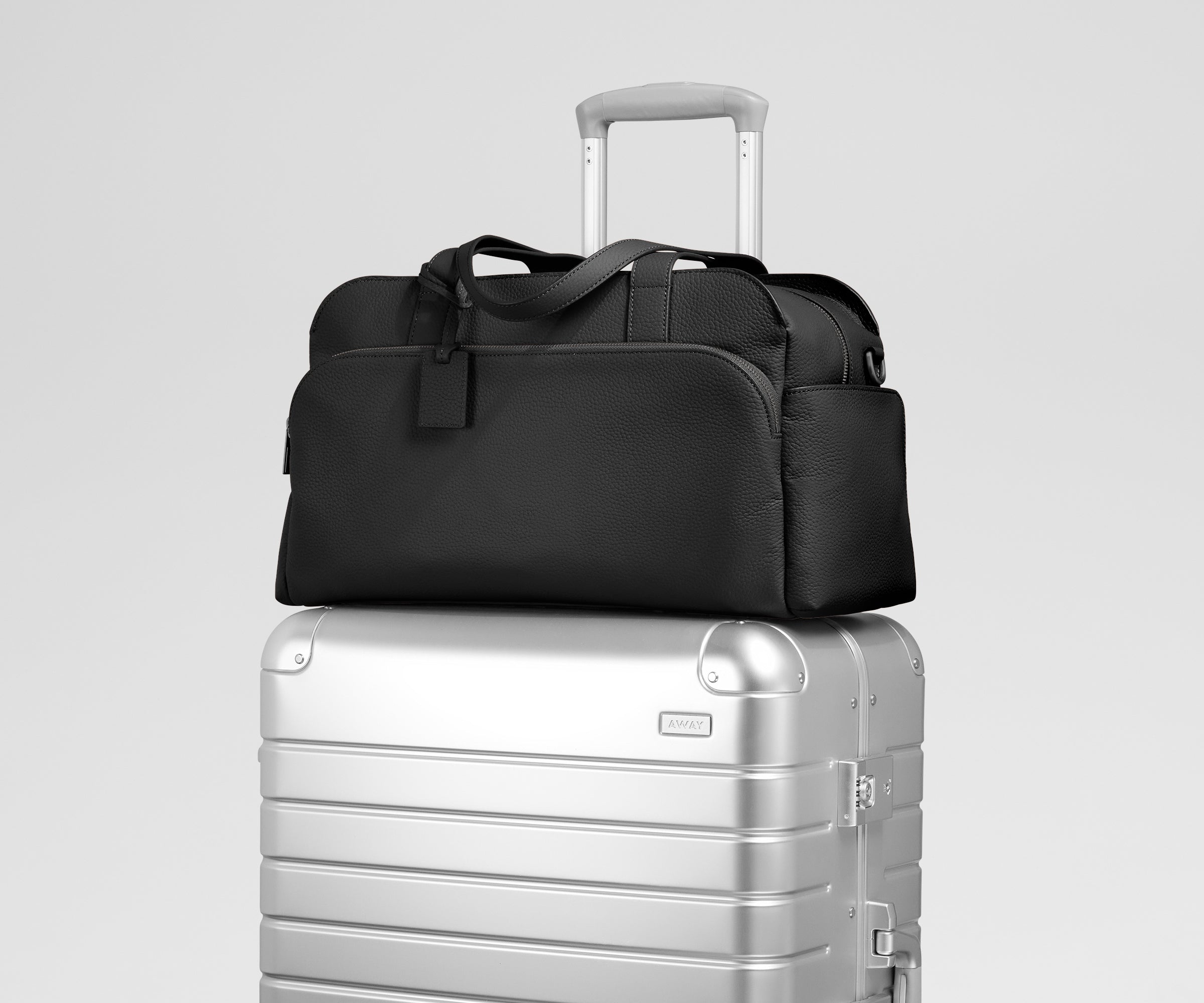 black travel bag men's Away Leather Duffle in Jet Black