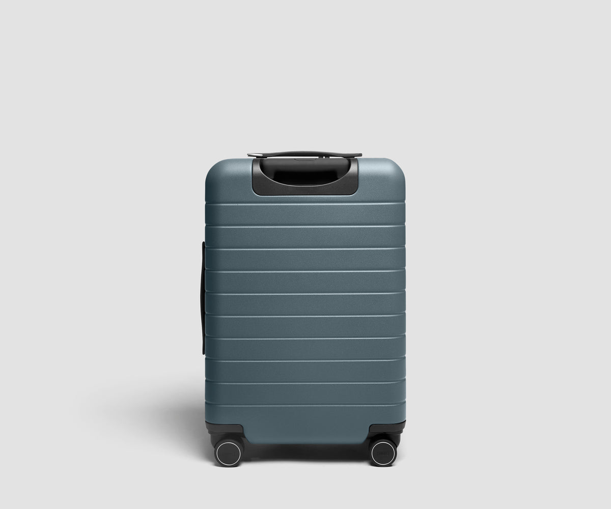 The Bigger Carry-On 3 in Coast Blue