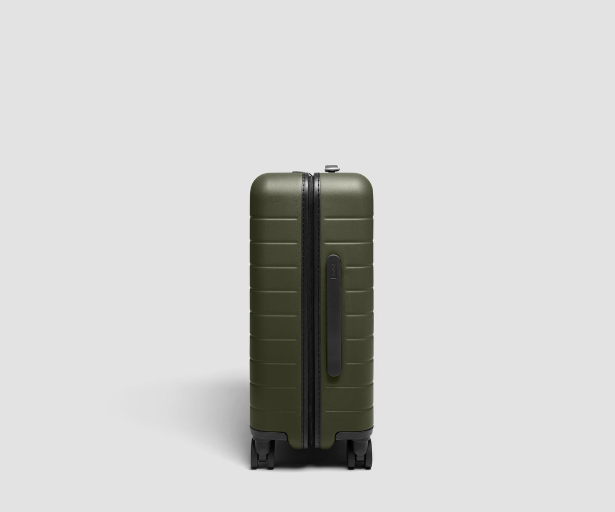 The Carry-On 3 in Olive Green