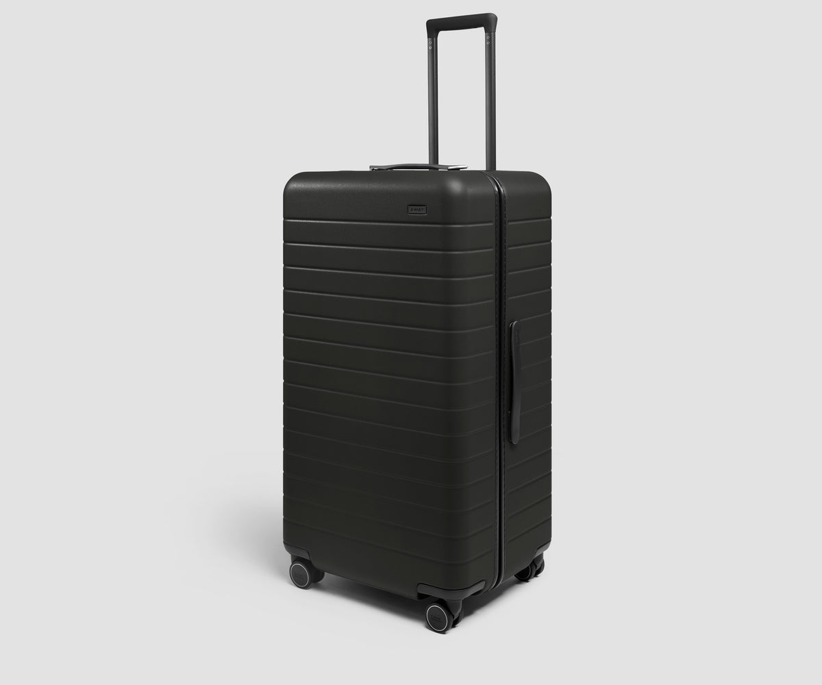 The Trunk 3 in Jet Black