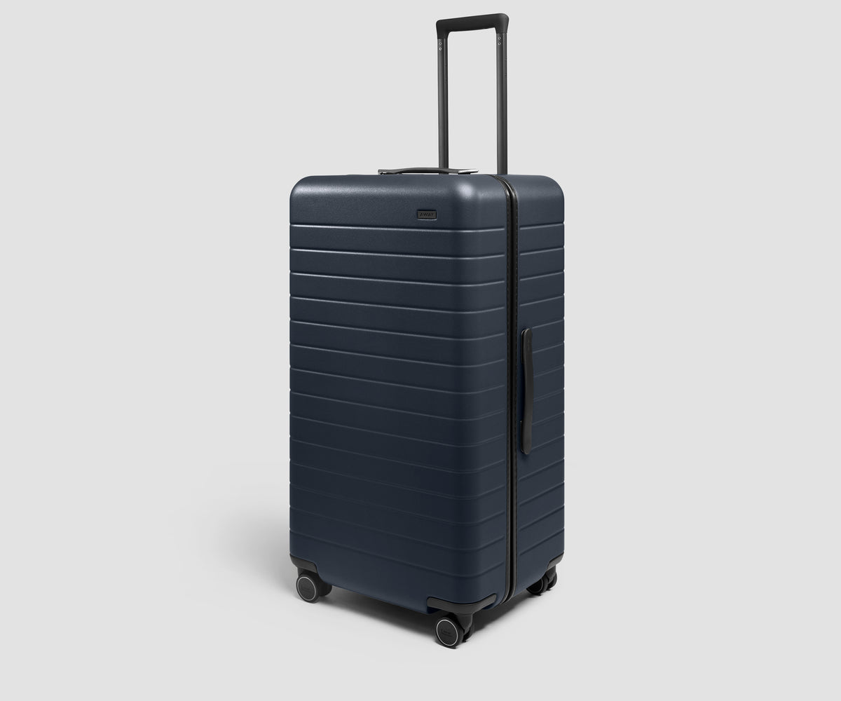 The Trunk 3 in Navy Blue